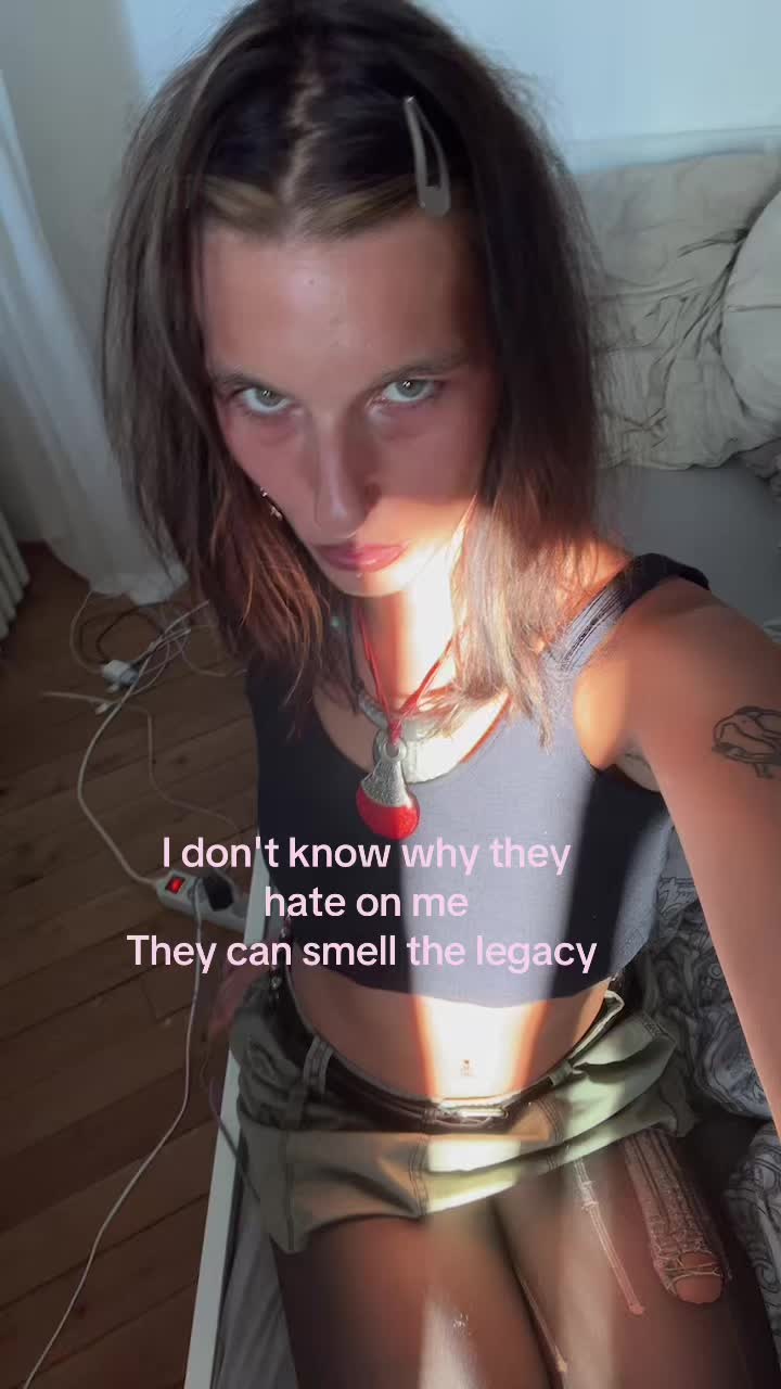 @Liya