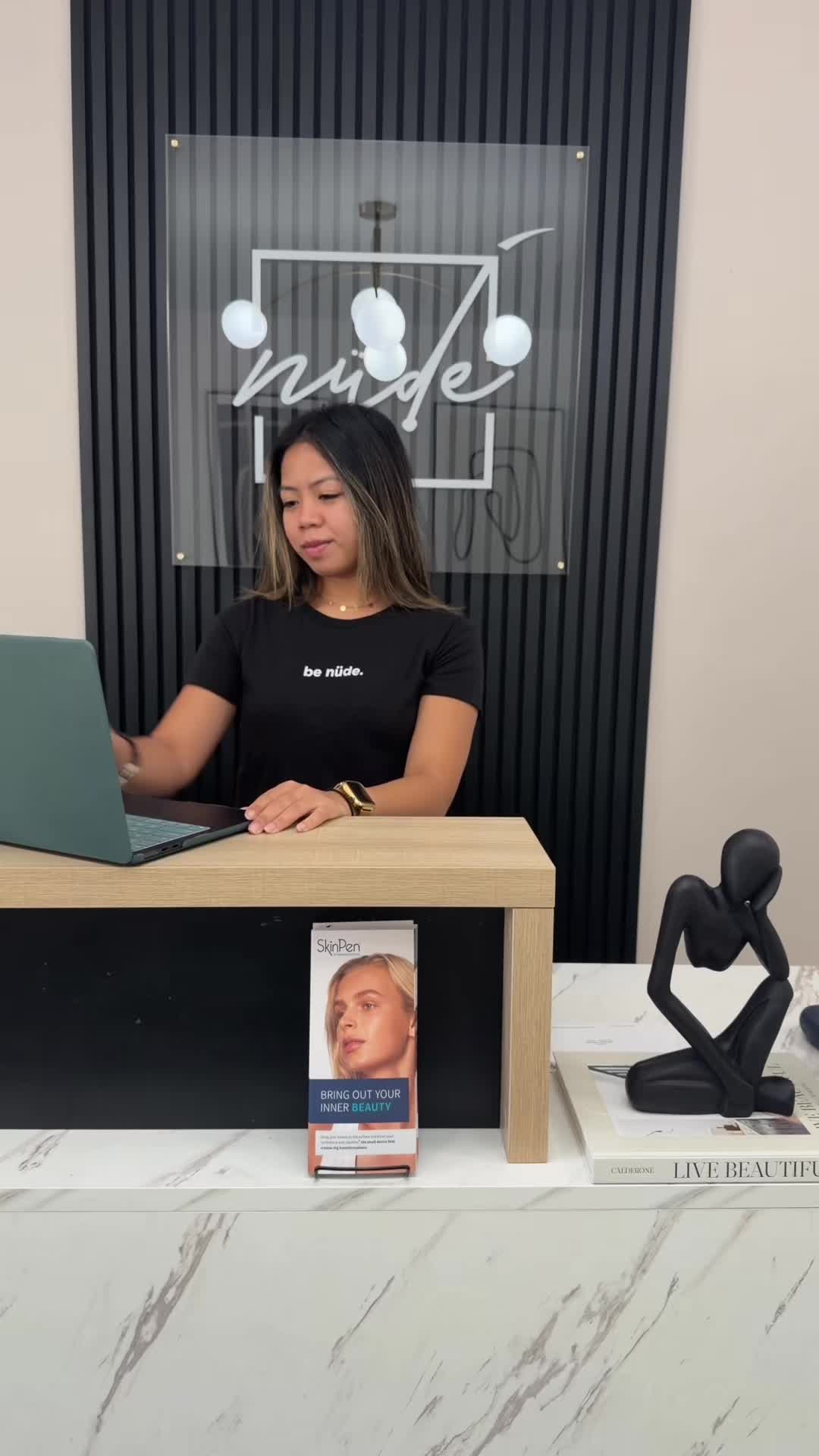 @Nüde Laser Hair Removal