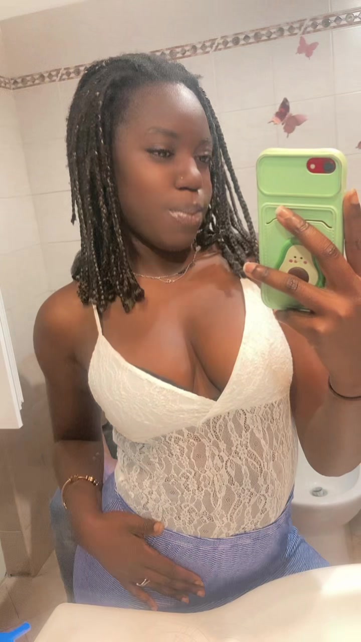 @_blaackbarbiee_