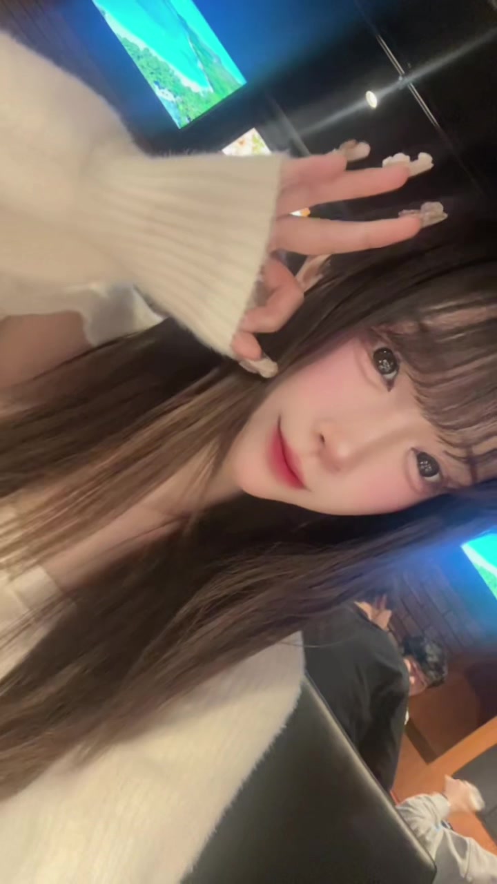 @にゃむ