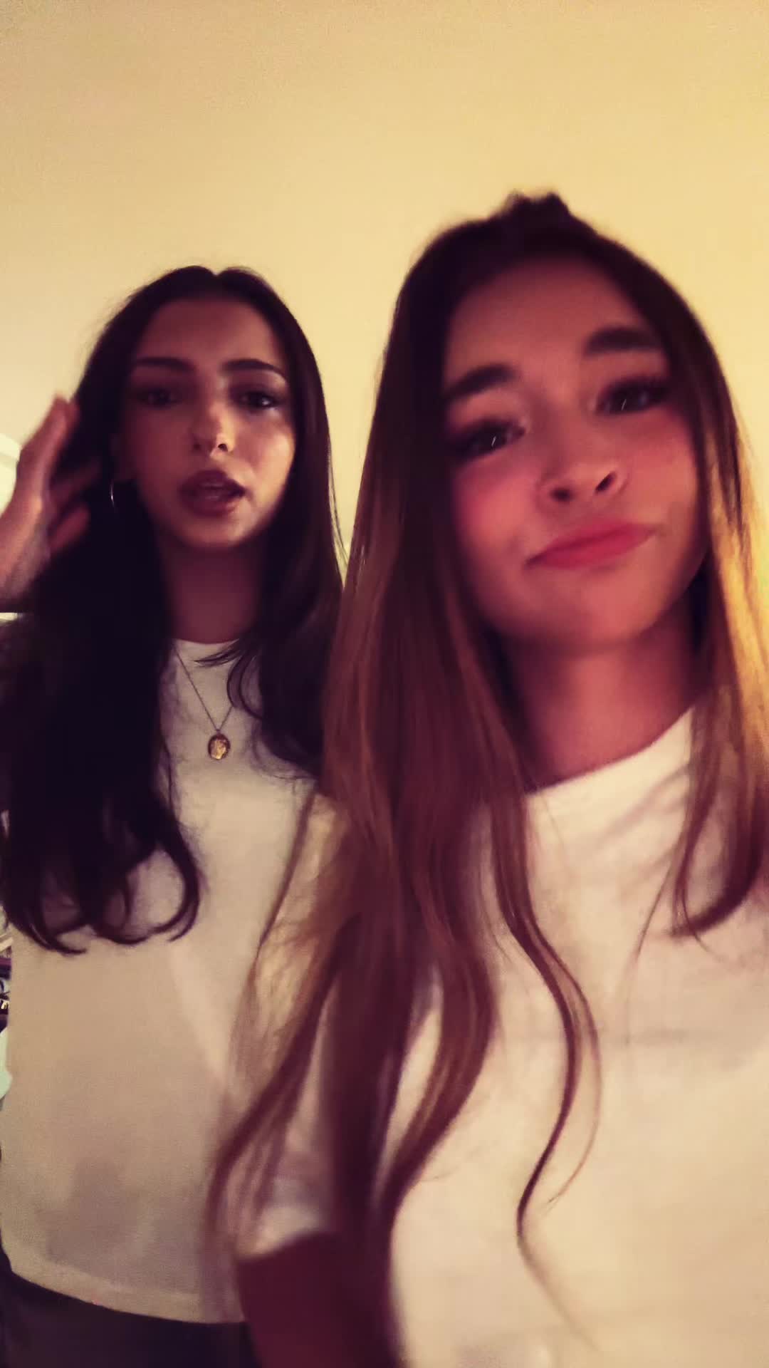 @Cateeee