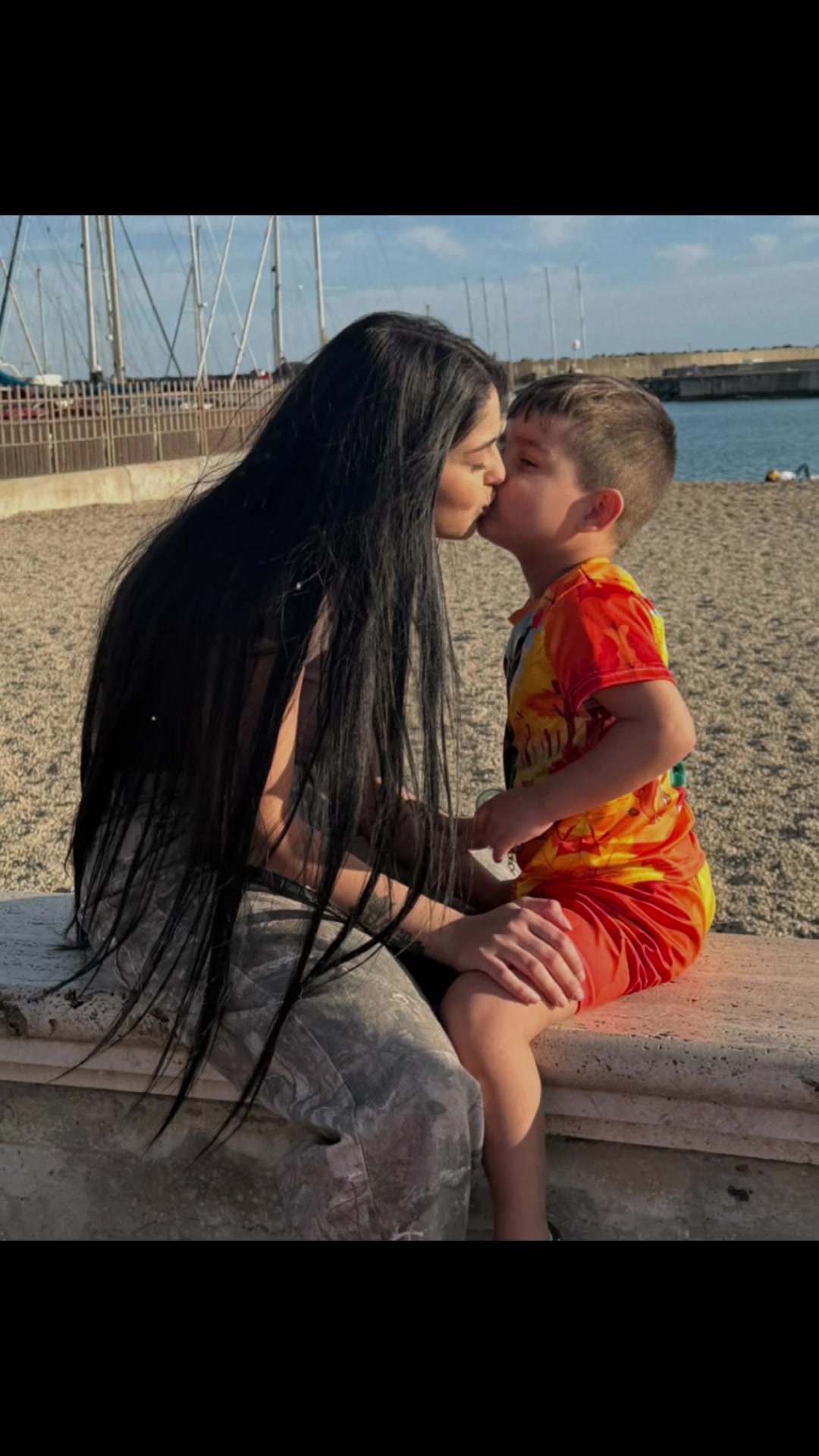 @Lily_Evelyn_Cristian