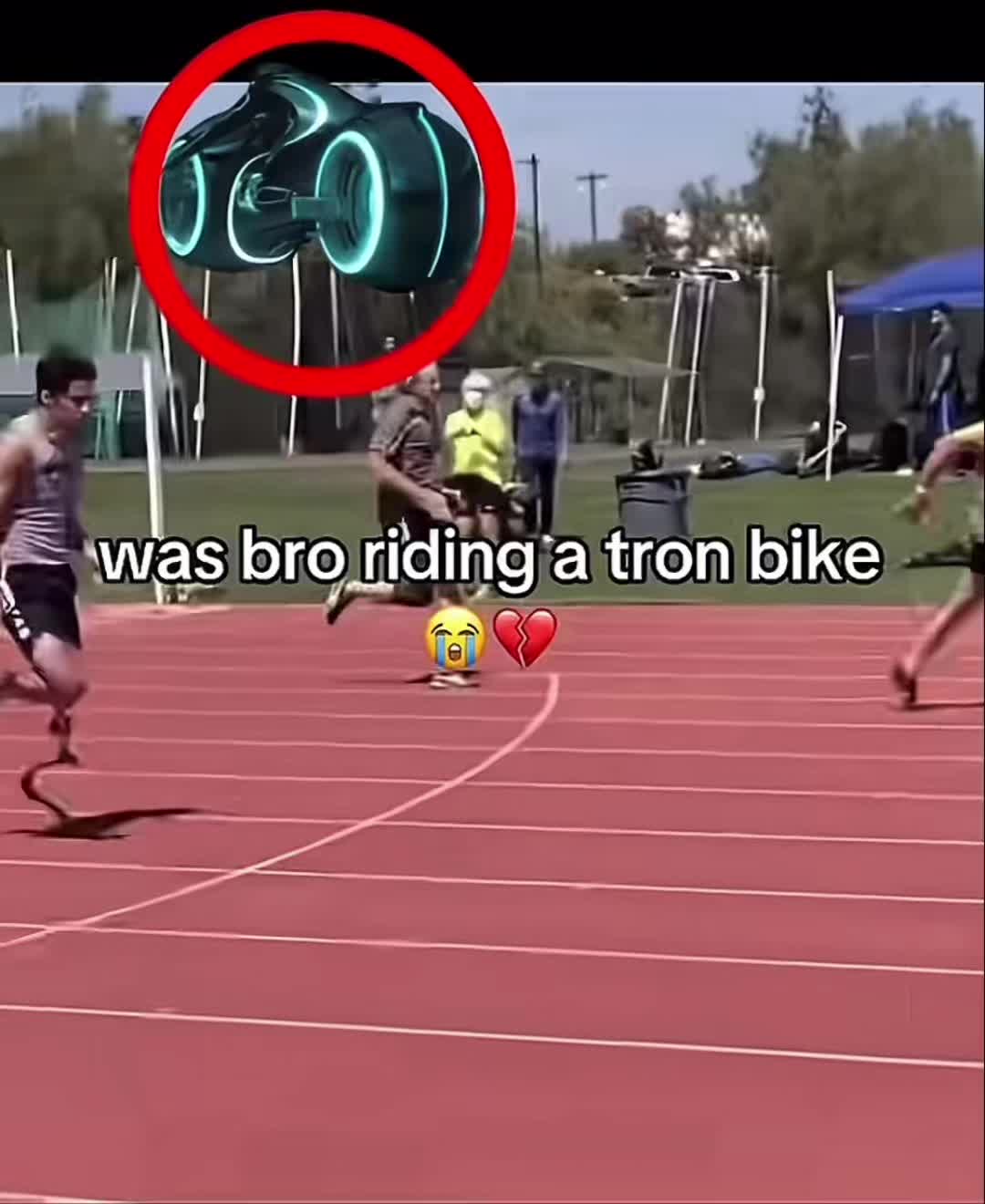 @Makojo