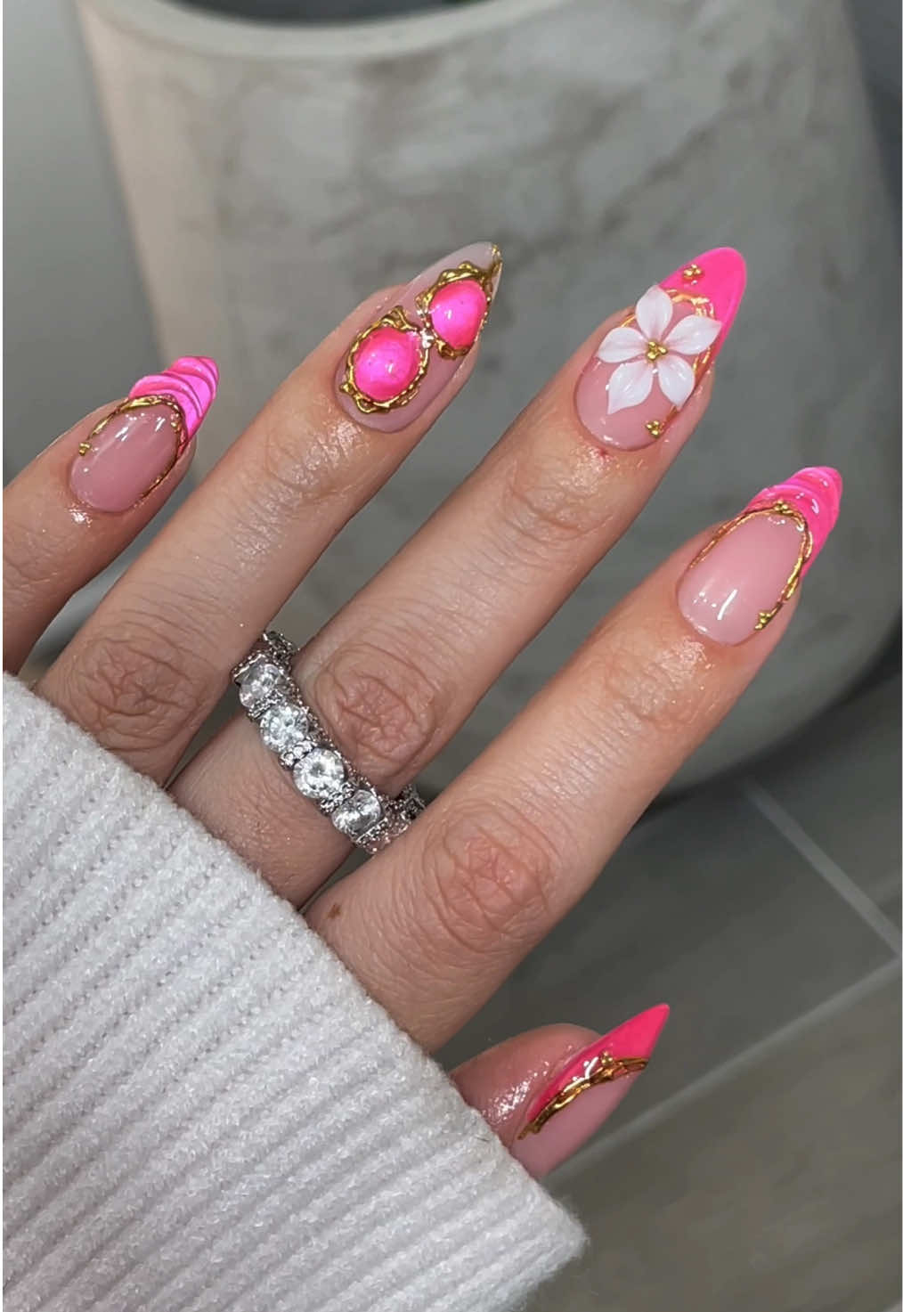 @NailzKatKat