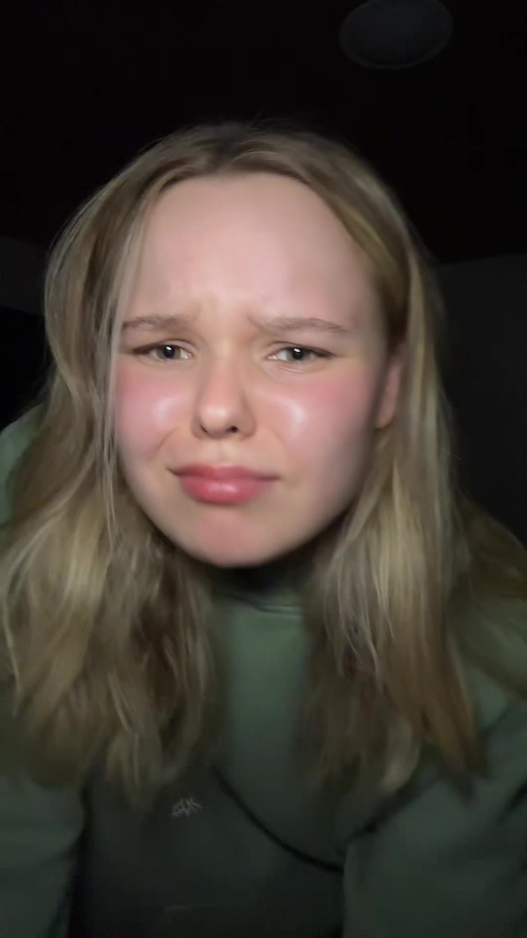 @Sophia🫥