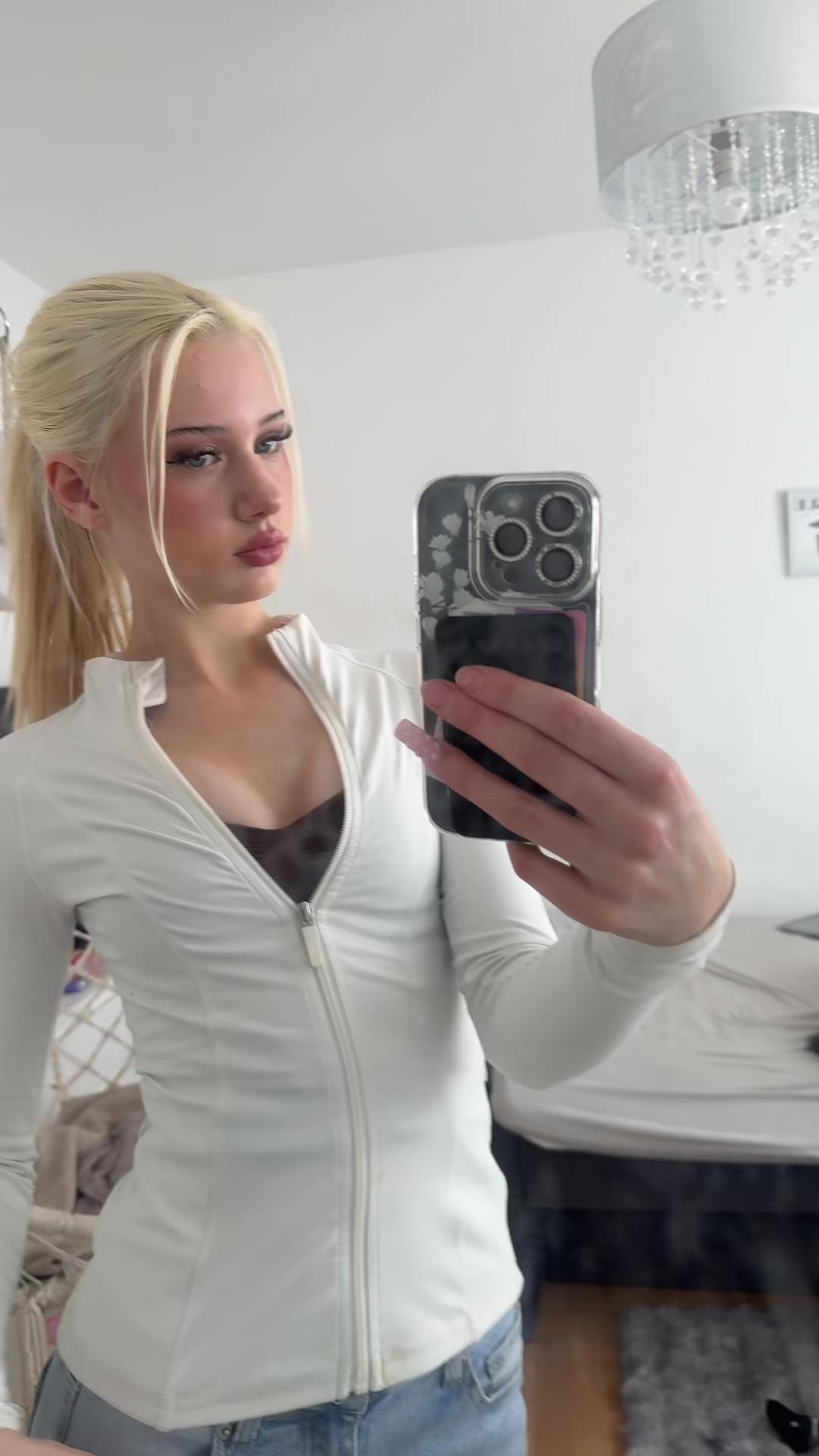 @𝐉𝐚𝐬𝐦𝐢𝐧