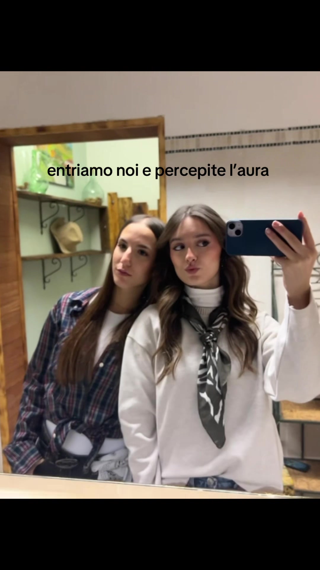 @Eli & Ele 💅🏻