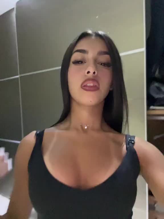 @alessandra.sir
