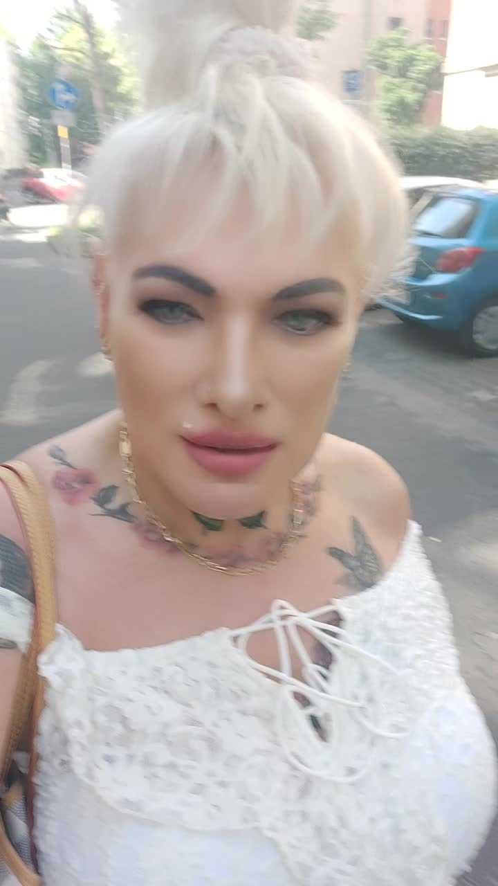 @Barbi 🇩🇪😉🇵🇱