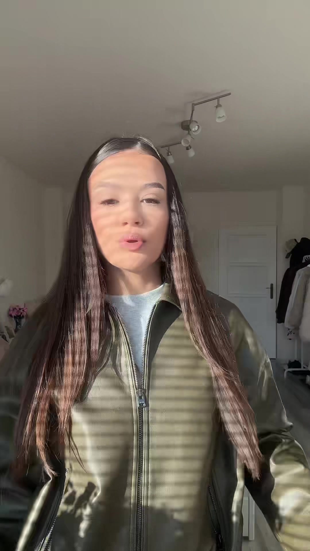 @vanessa_nguyenova