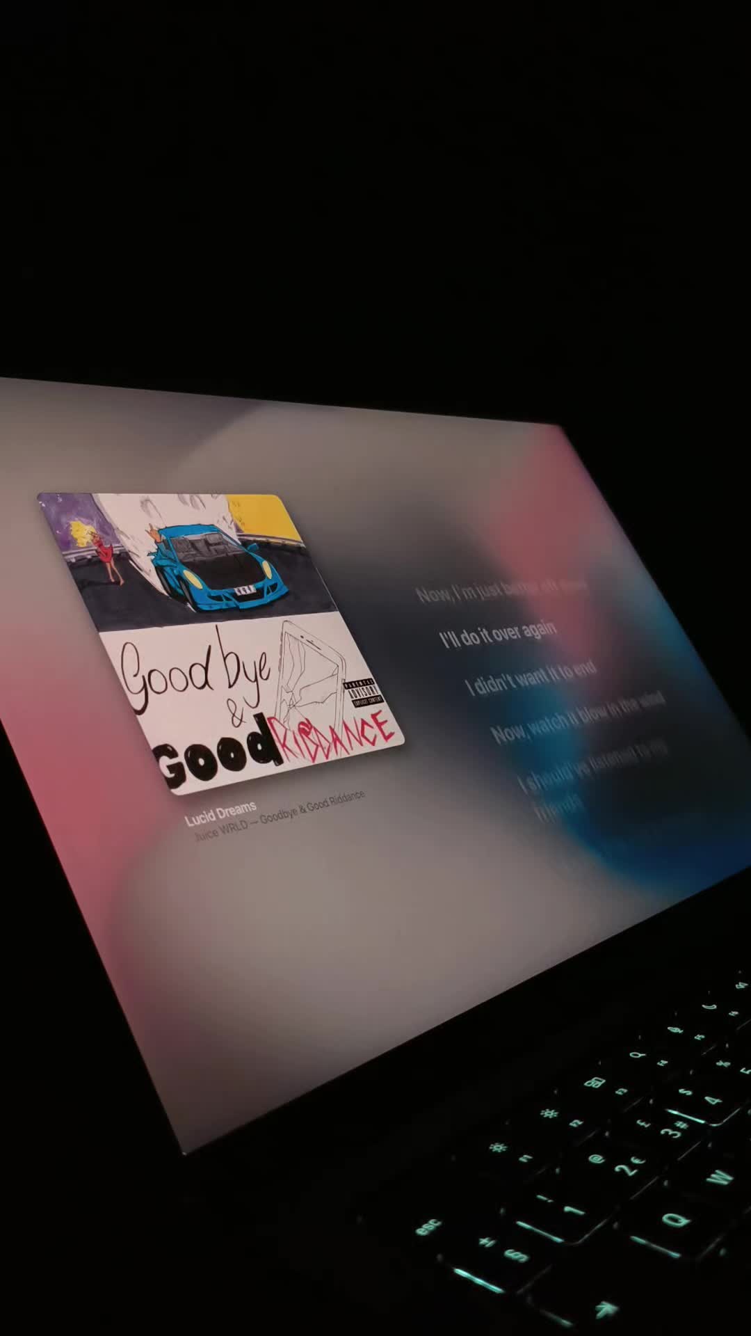 @Vibes🎵