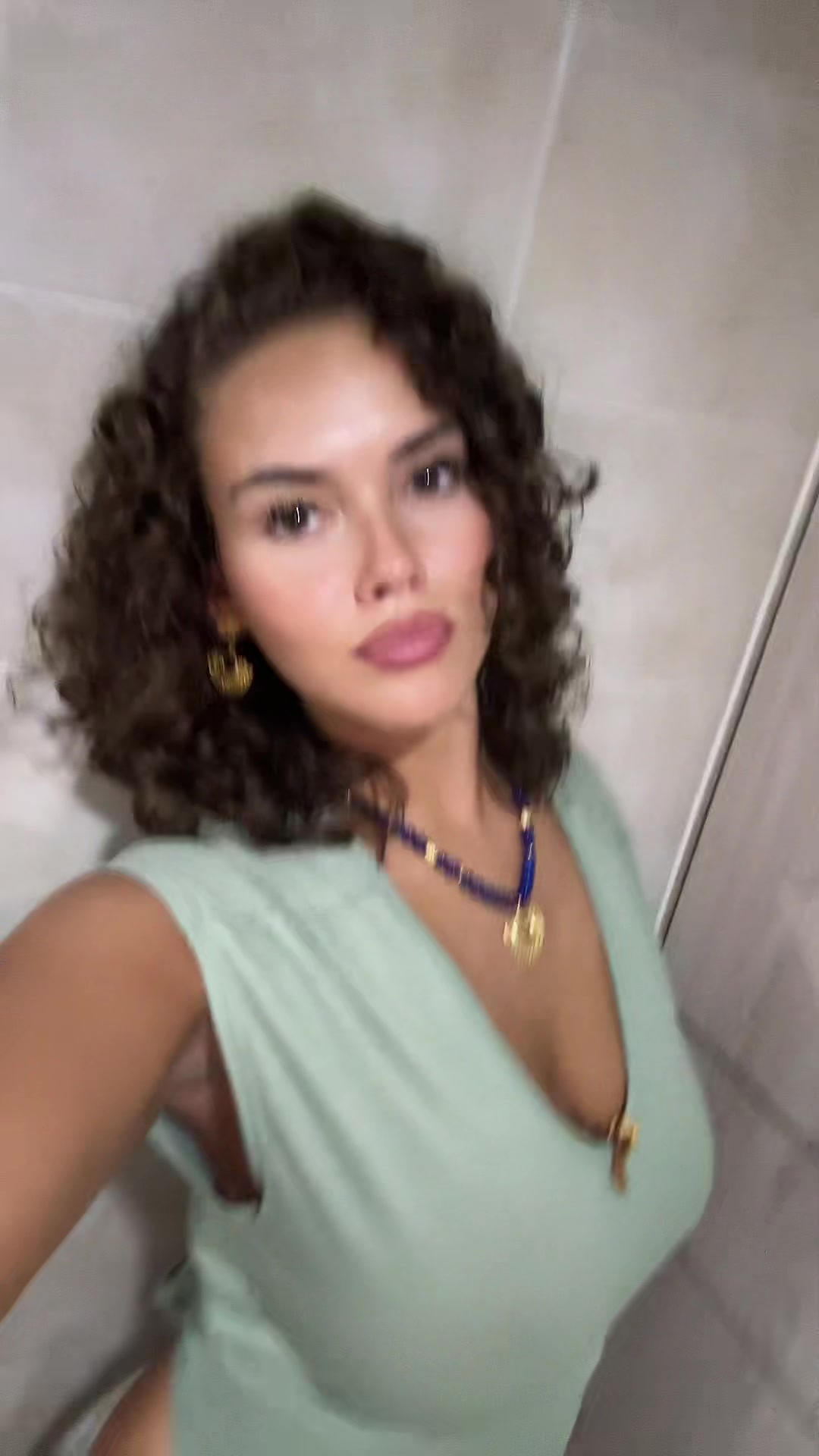 @Mariana