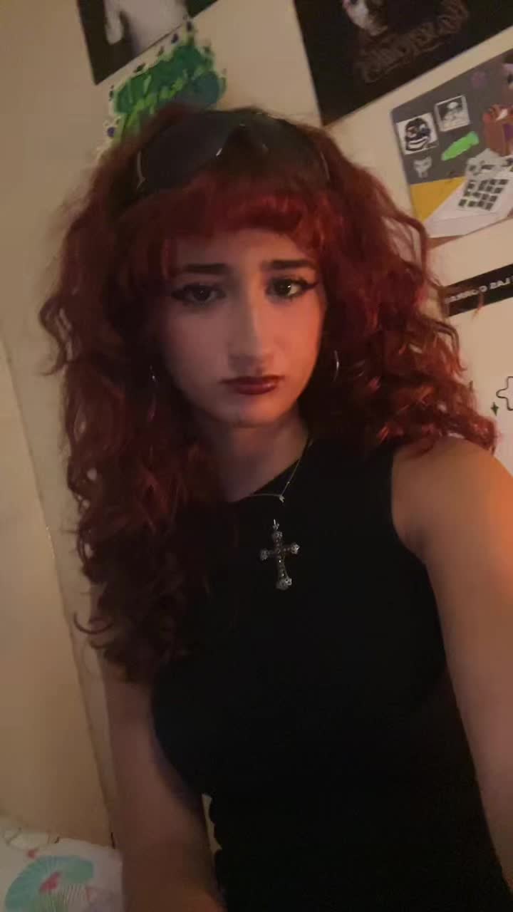 @💫