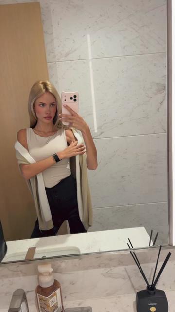 @itsstassii