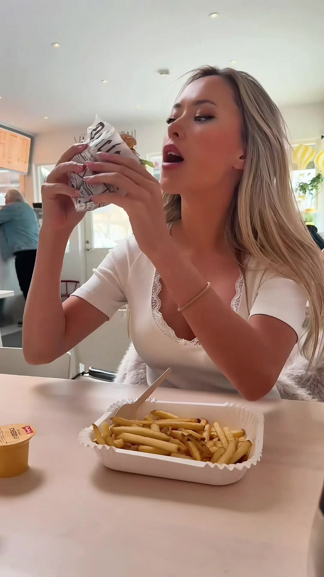 @milliebambis