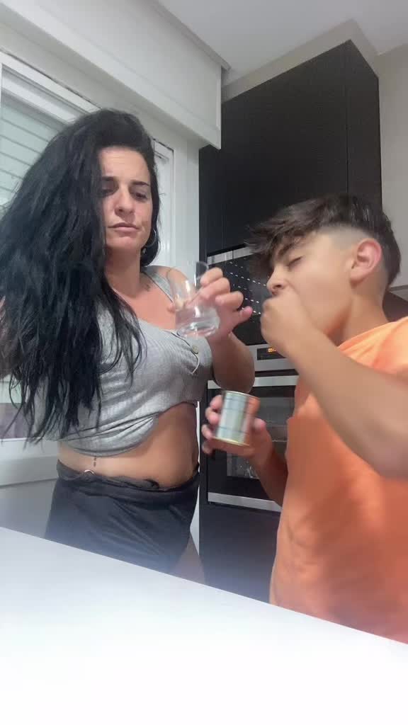 @Vivi
