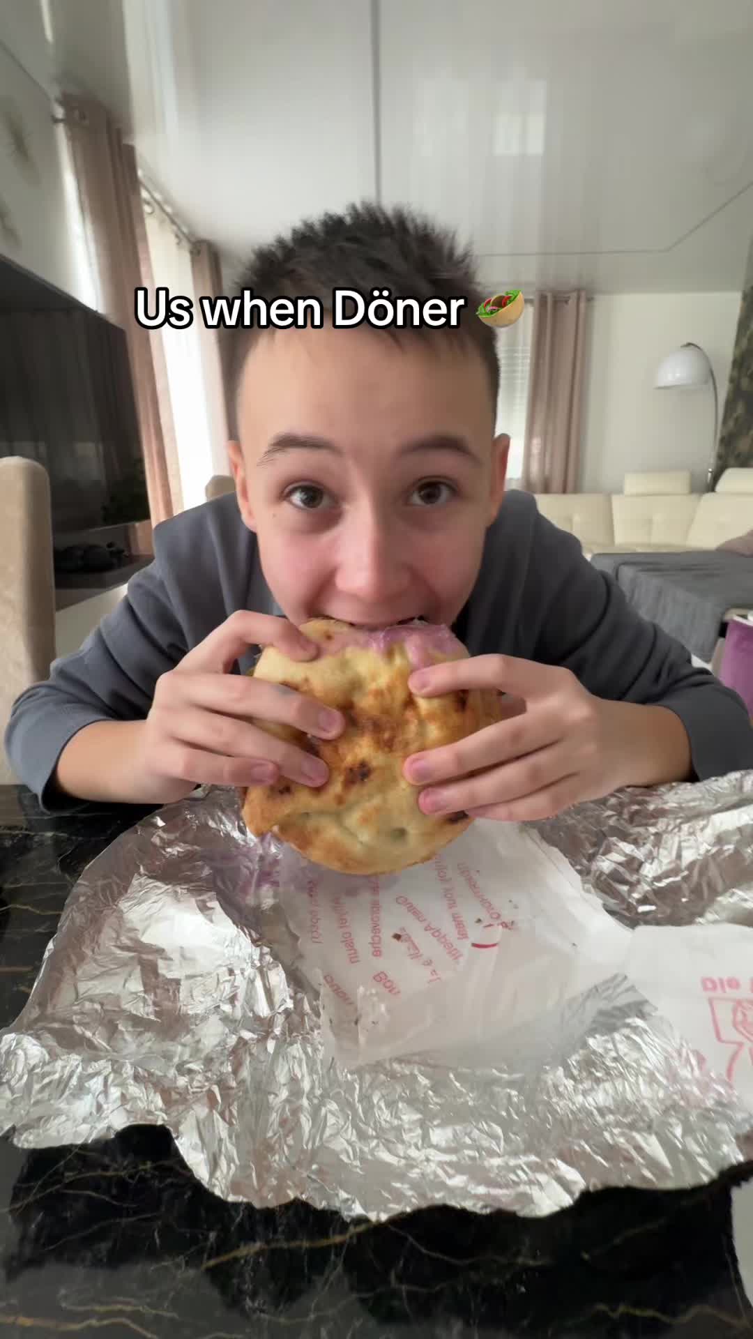 @fakefibi_pommespanzer