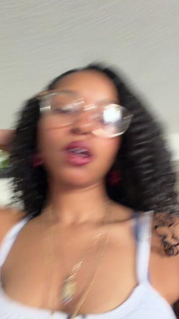 @ebony 𖣂