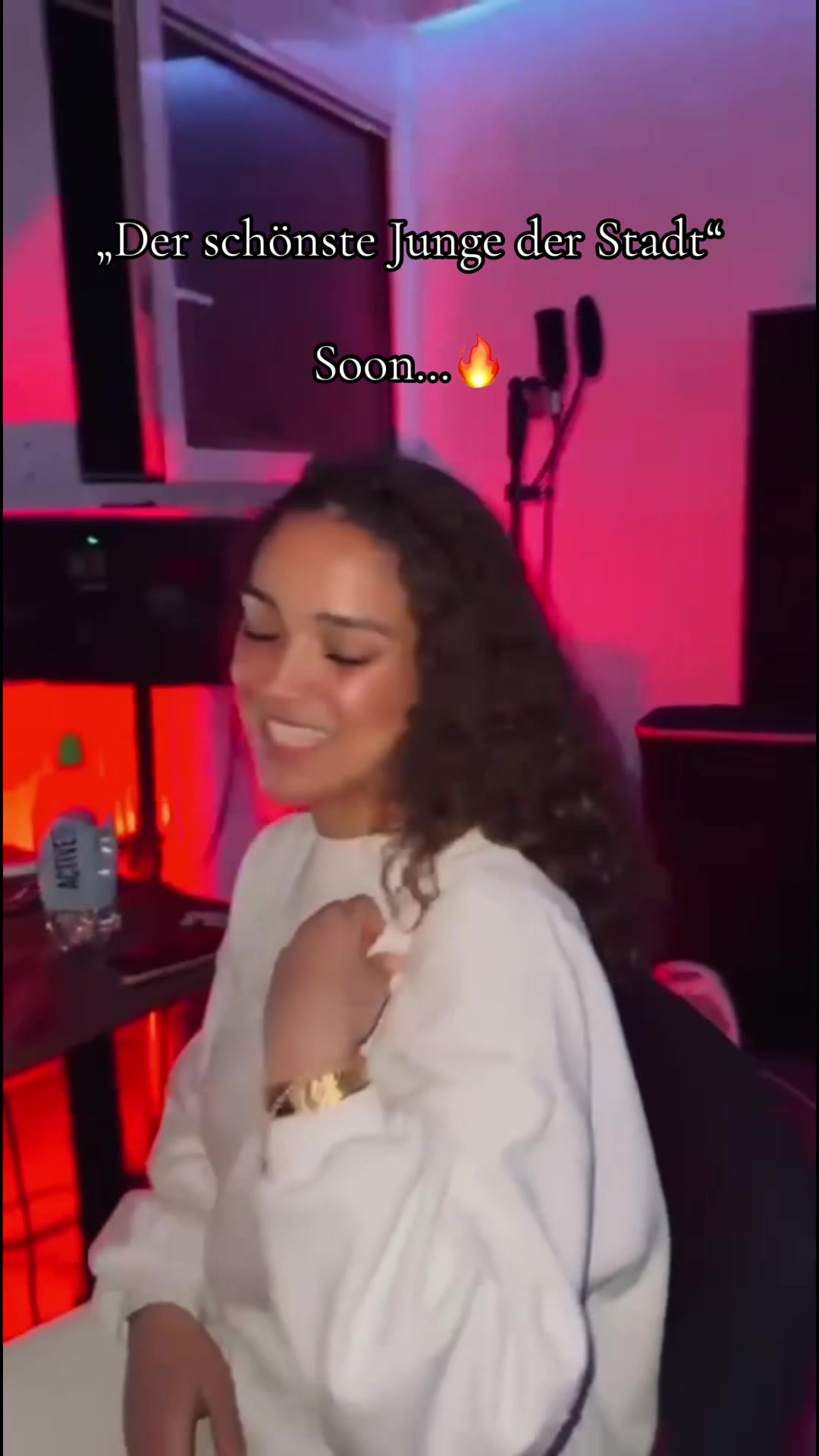 @Melomeloshhh
