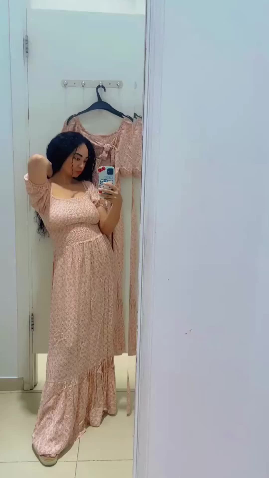 @tuestok