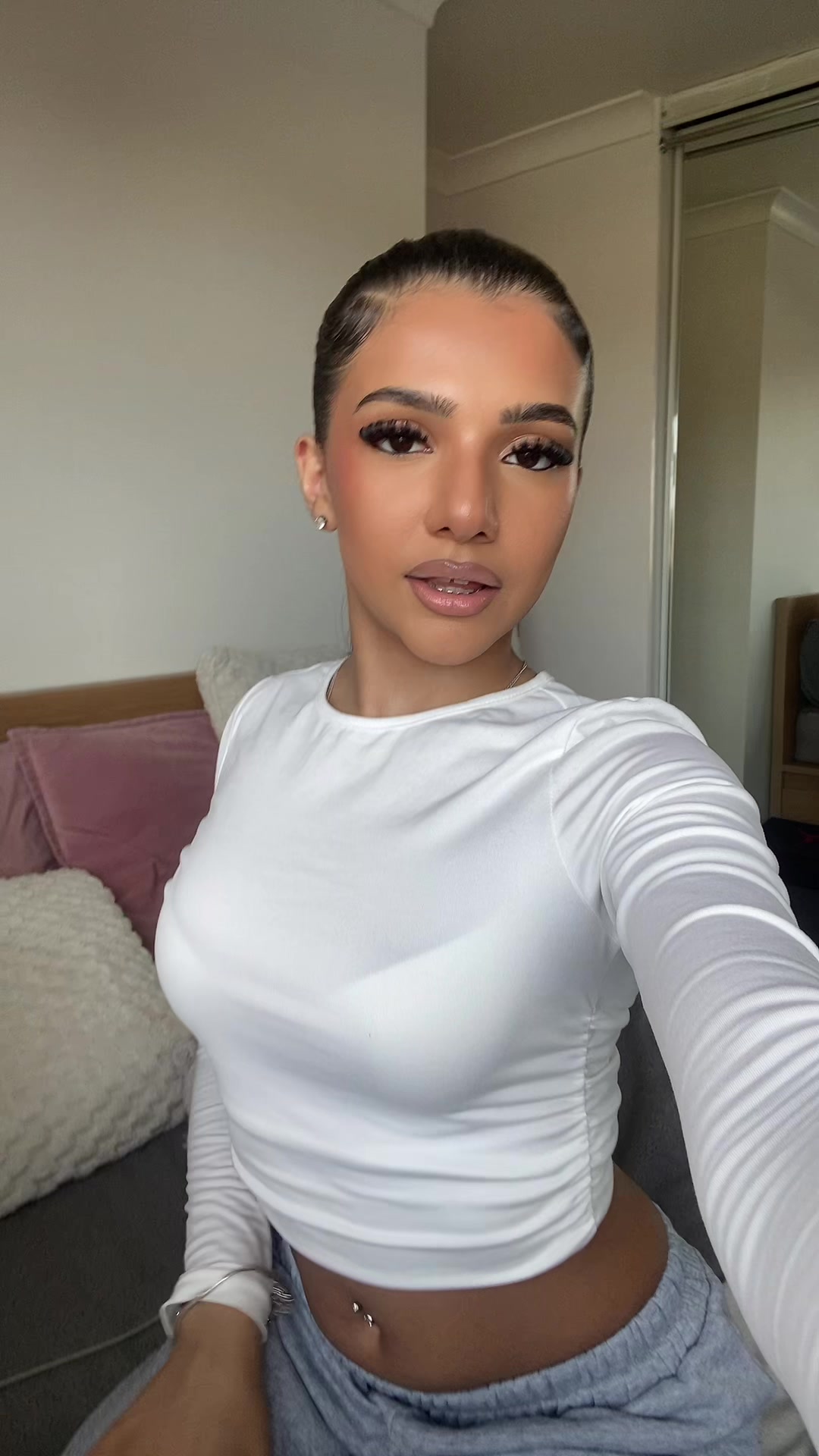 @7