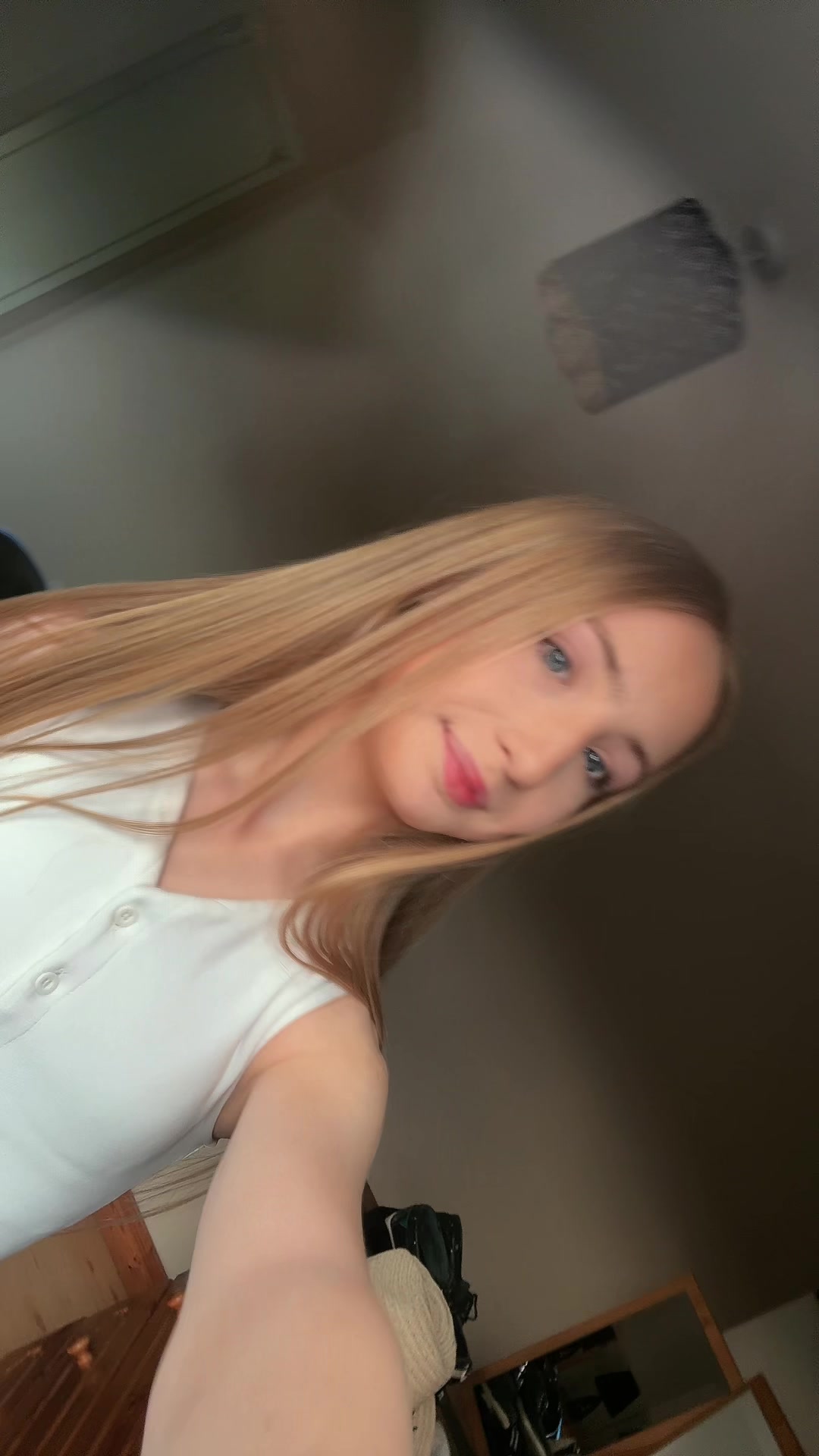 @Emma&ensp;<333