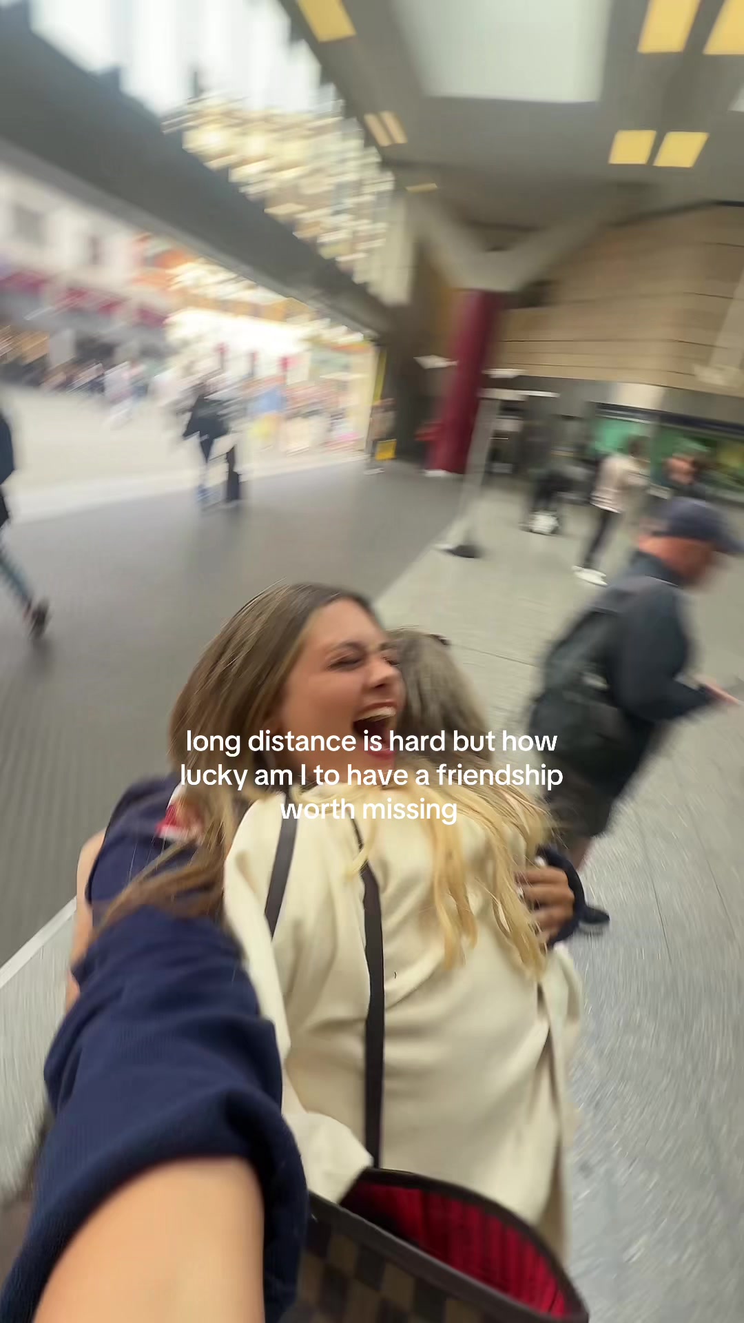 @Miaaadrummond