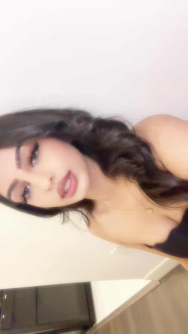@🦢 🤍