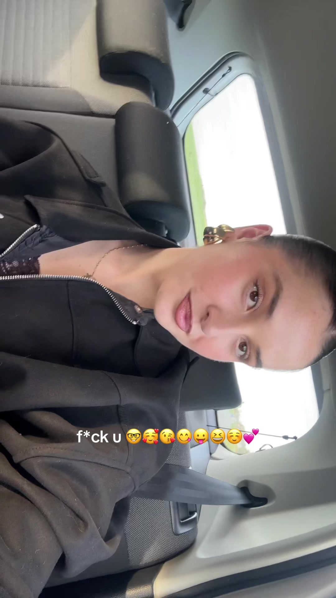 @Amé