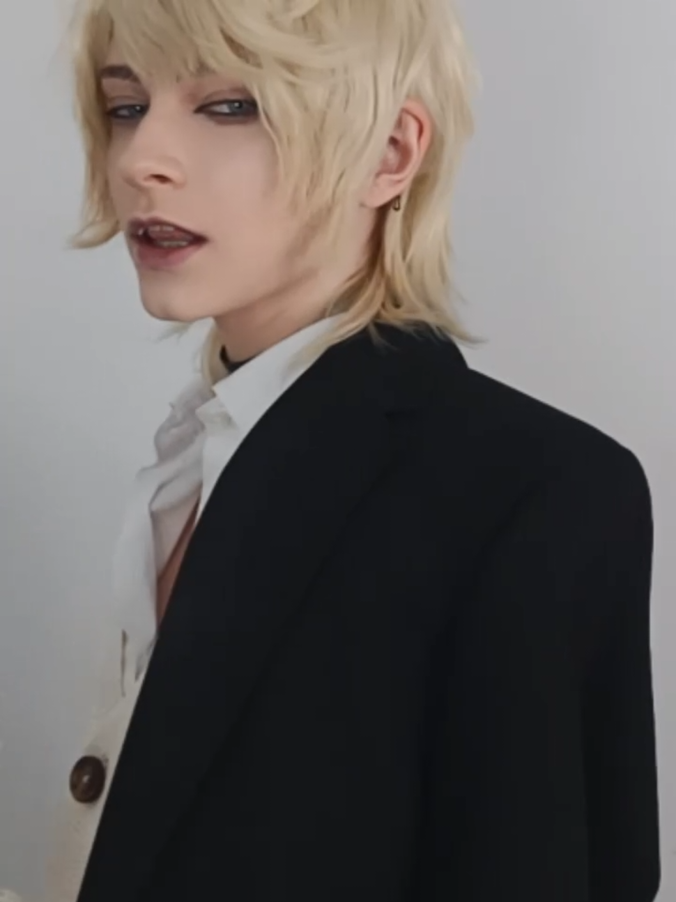 @Felixred_