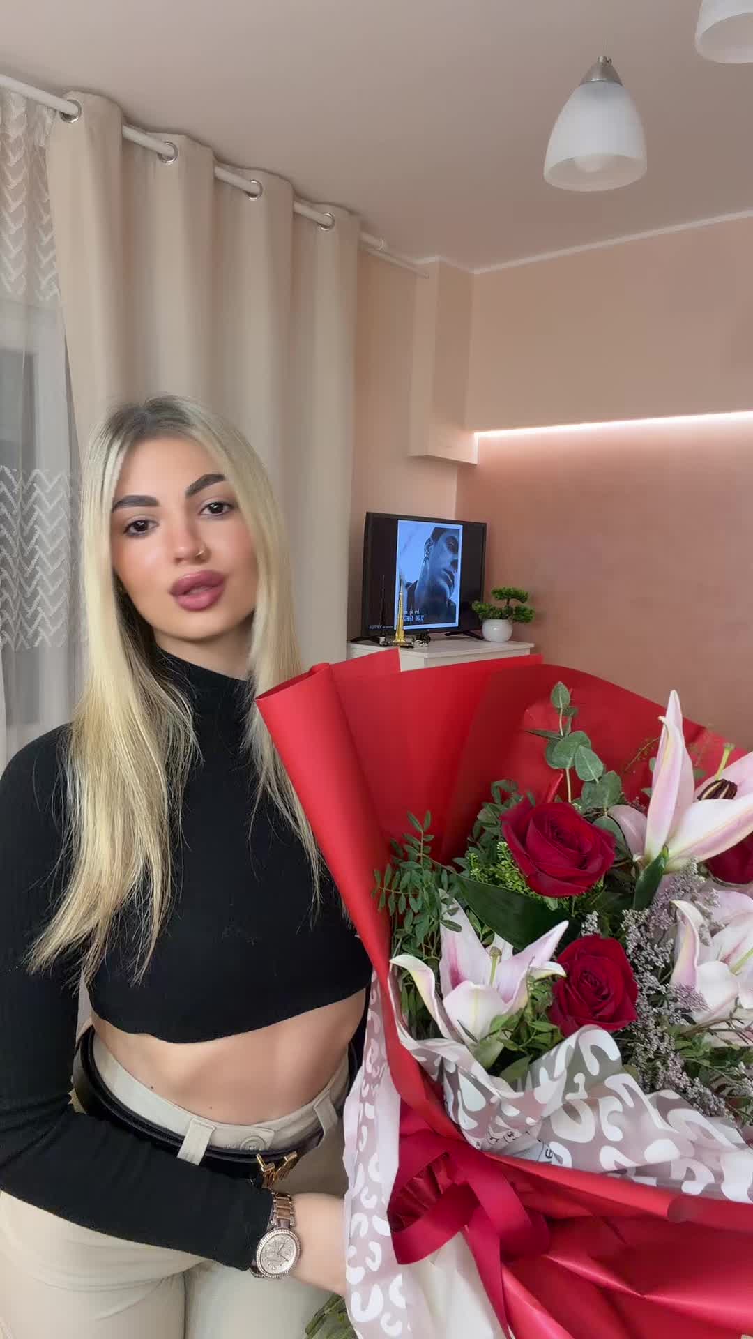 @Ina🦋