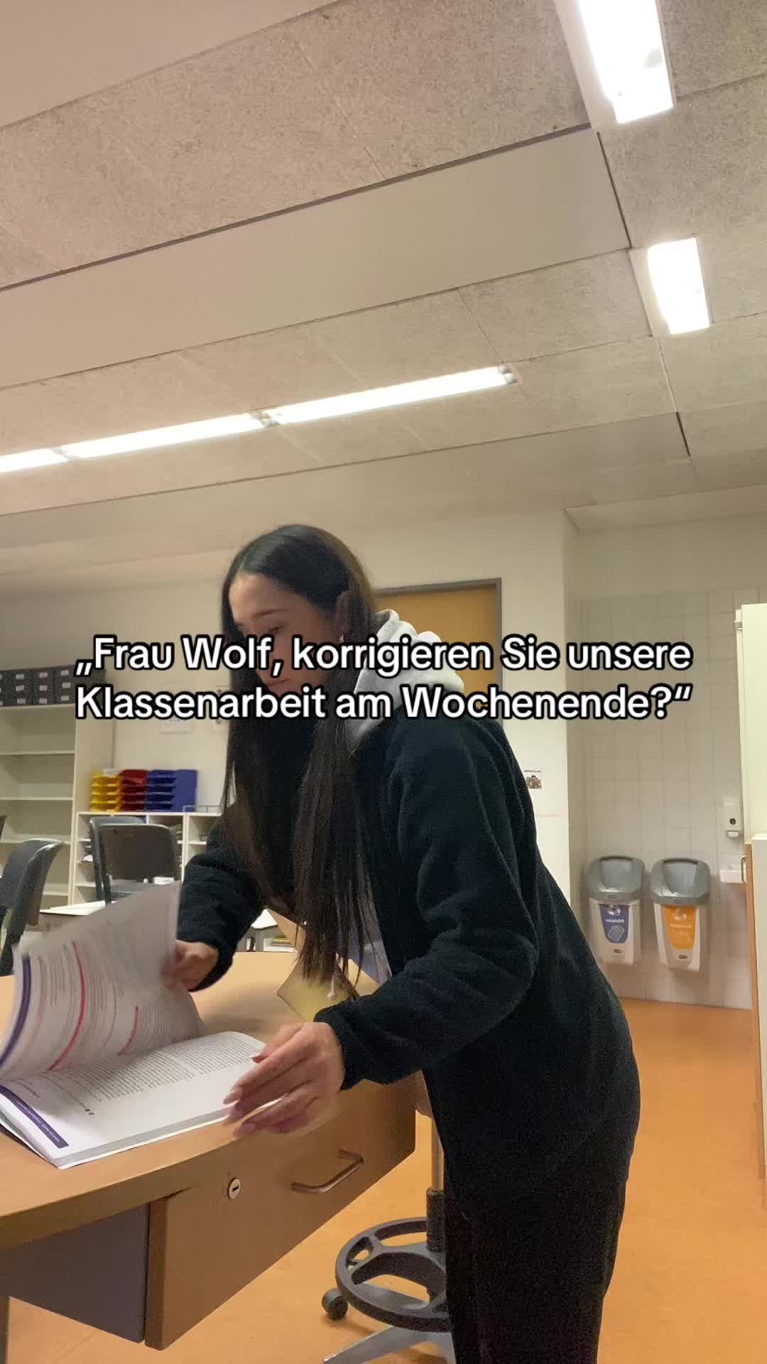 @Frau Wolf