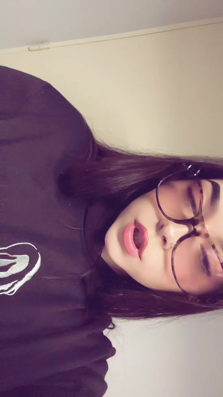 @ena :):