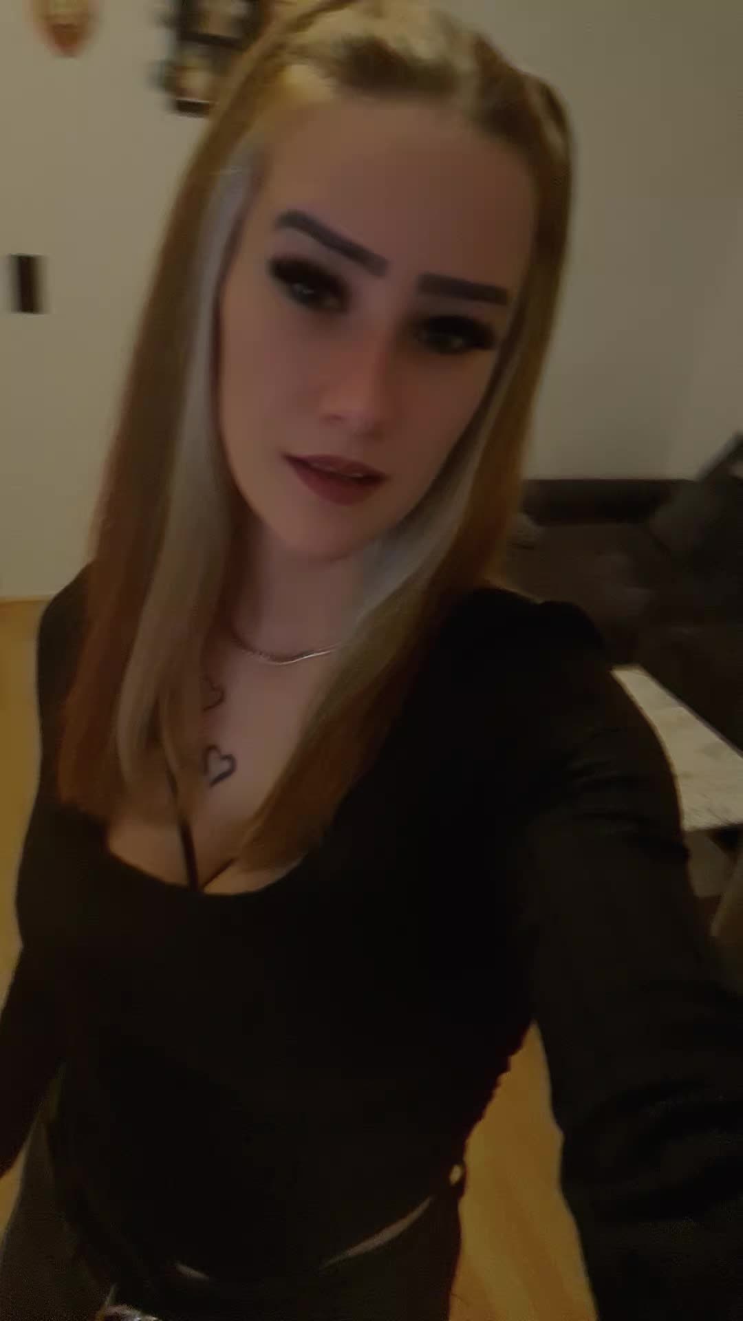 @Kiimii_x3