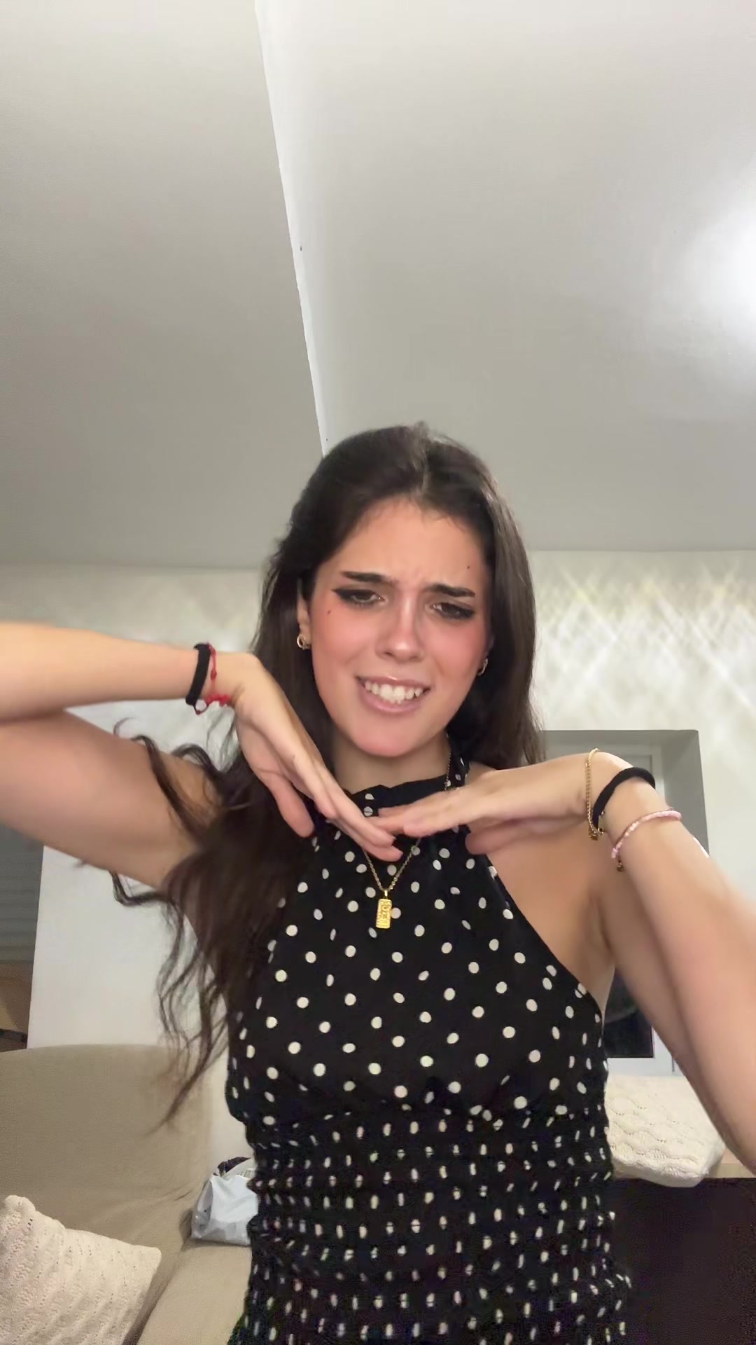 @Sandraacabello