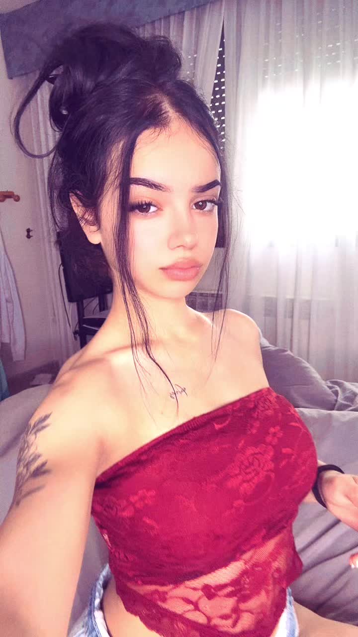 @Alexandra👑