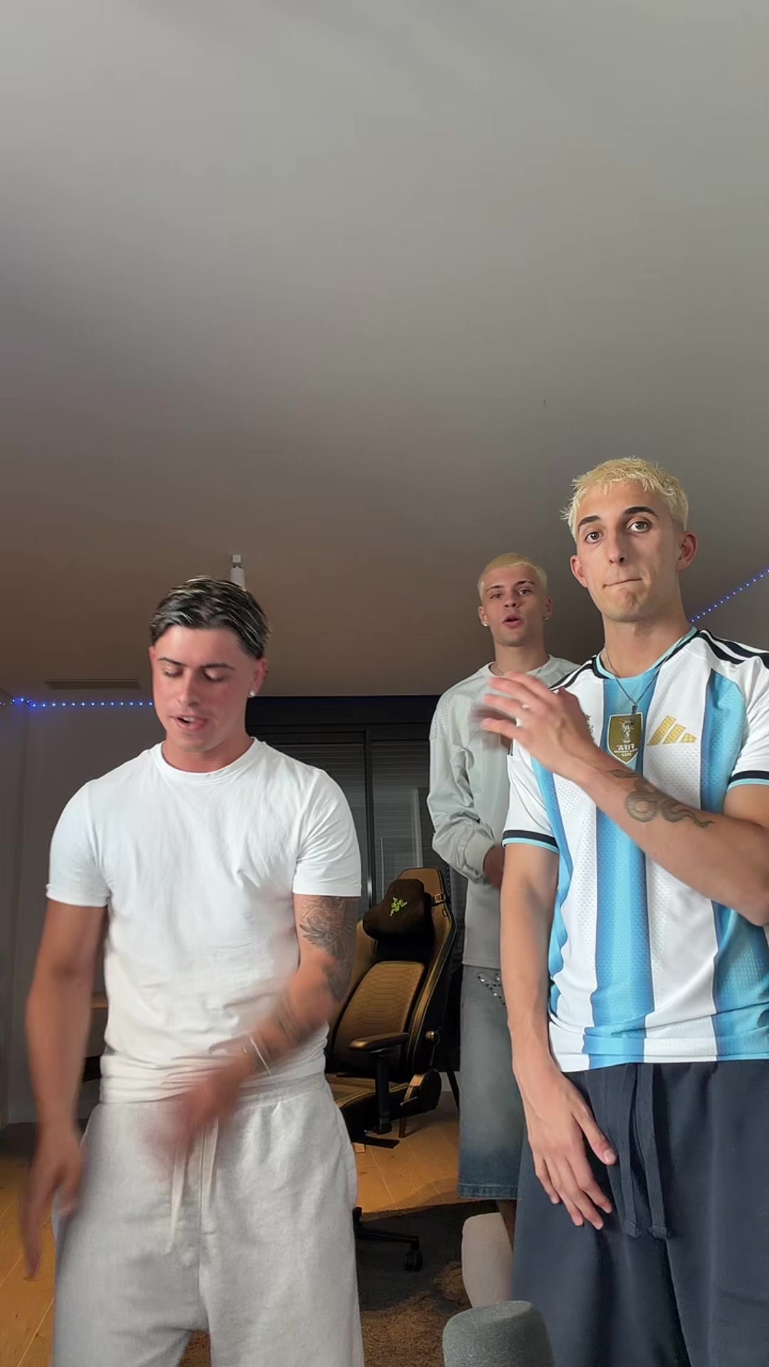 @Jonata