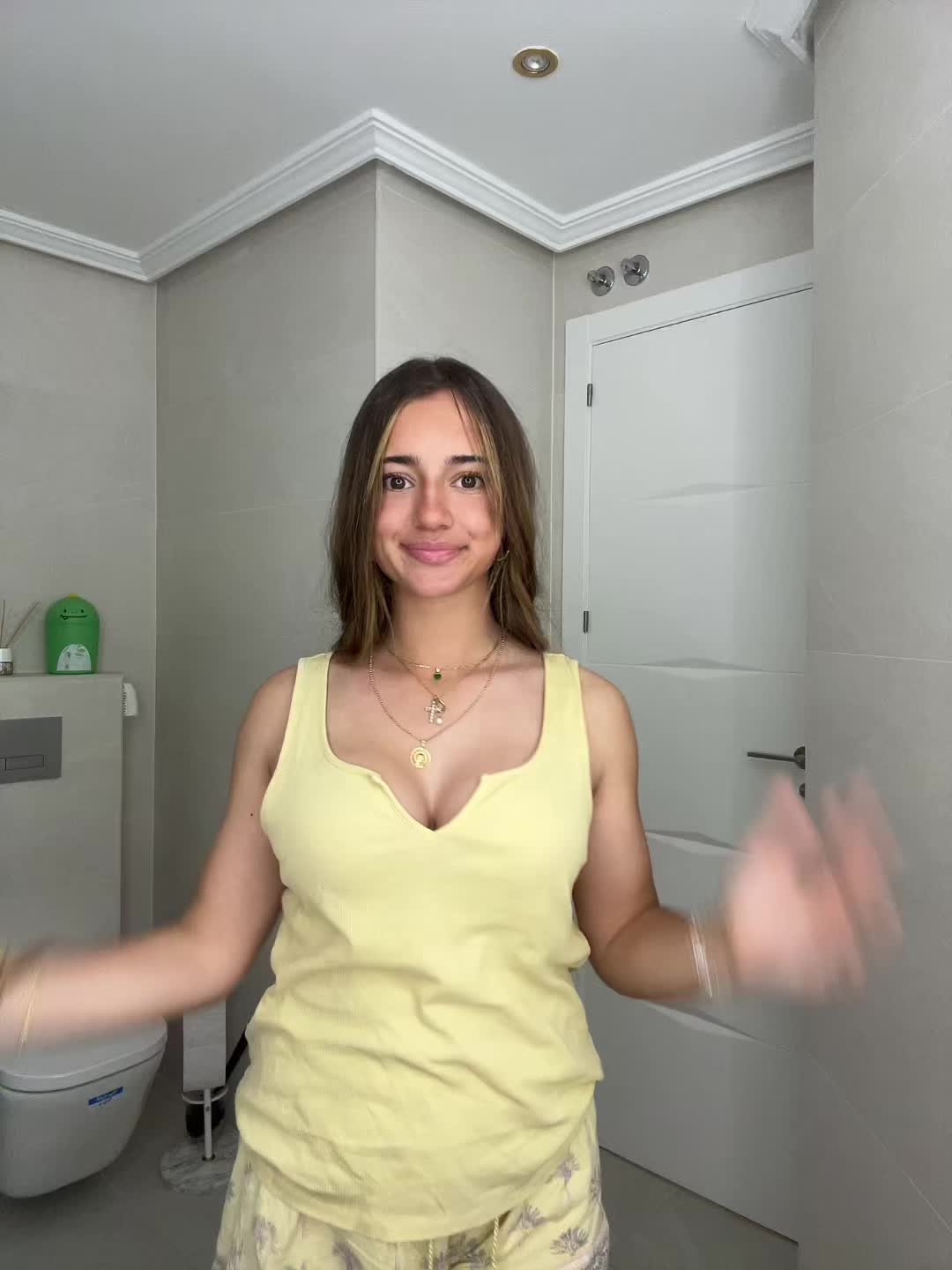 @𝓐𝓶𝓪𝓷𝓭𝓪🌟