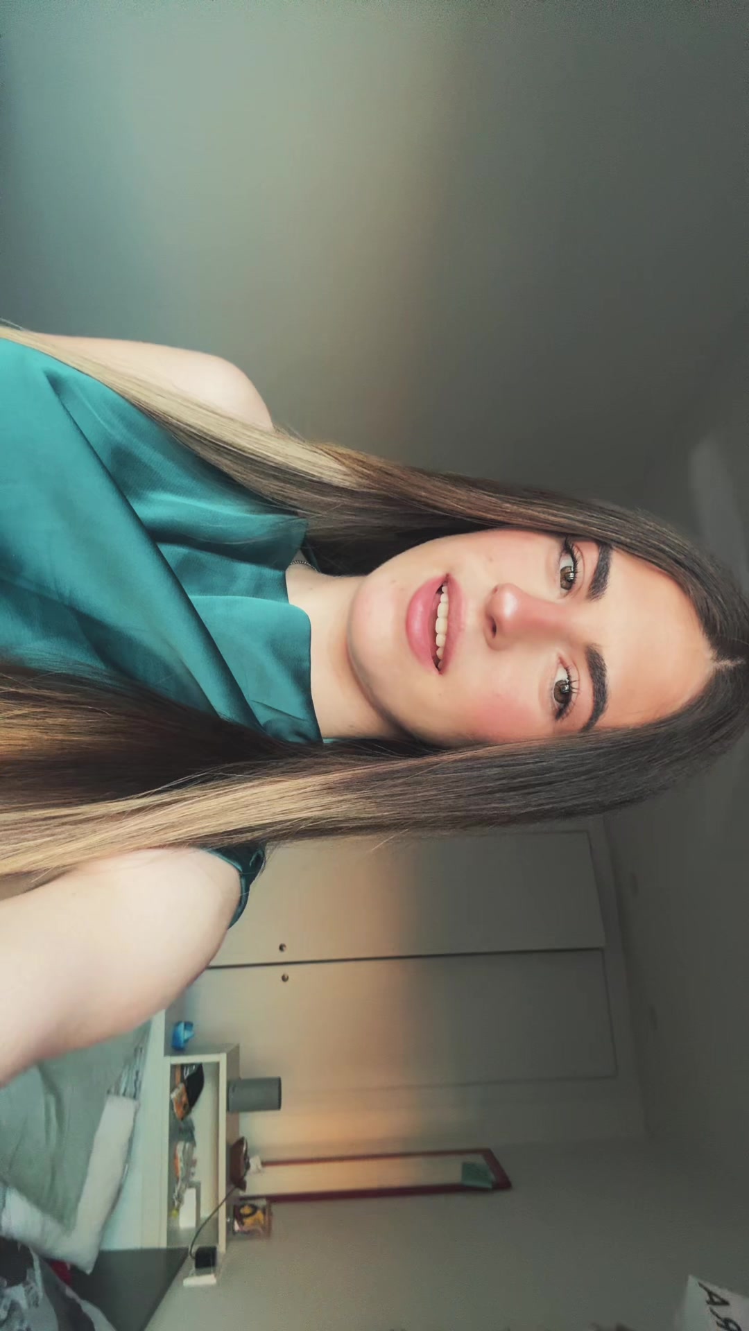@𝒞