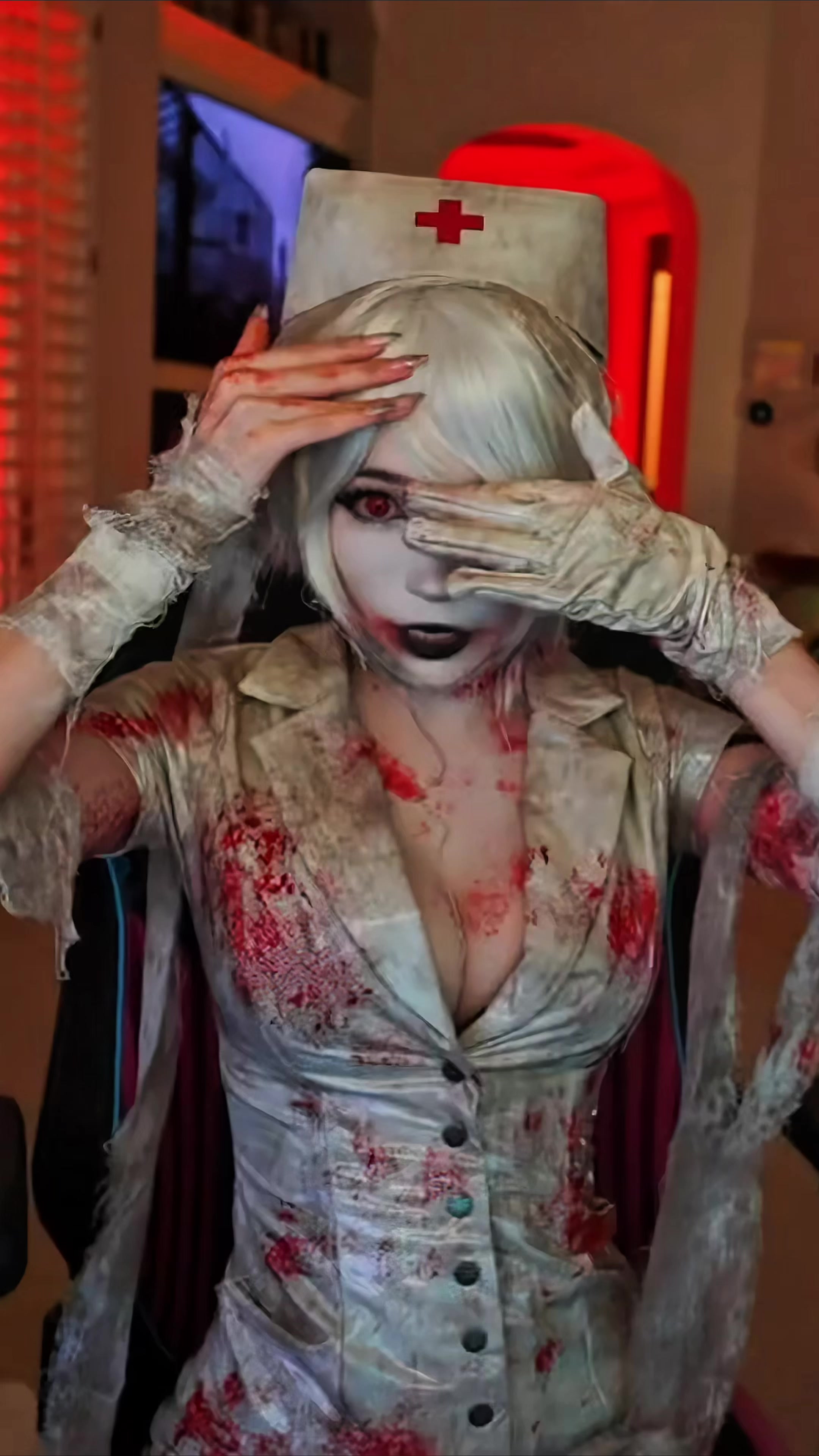 @emitainmentclips