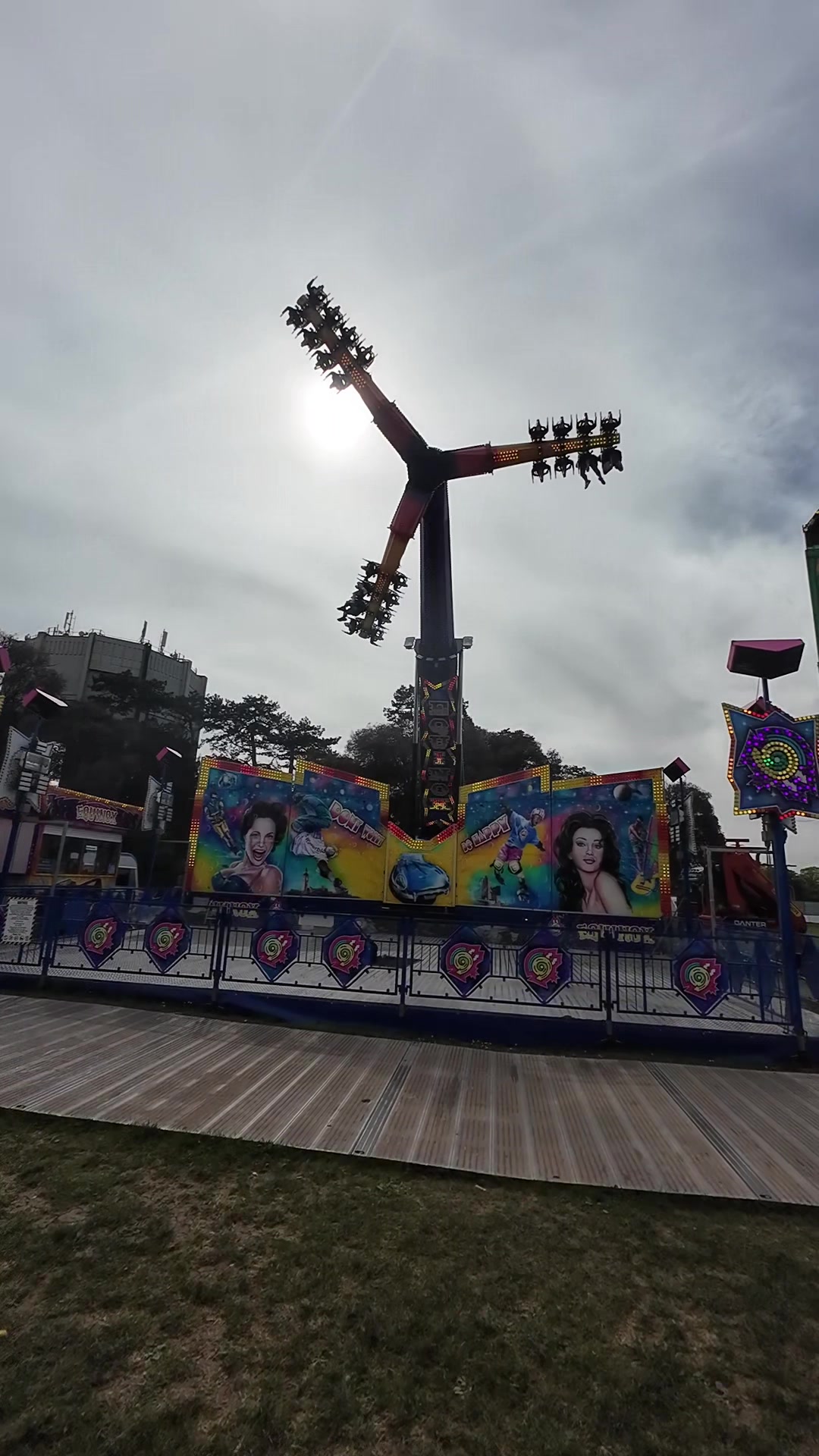 @Thrill Rides Euphoria