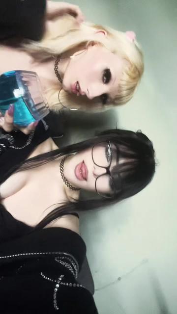 @xebonyxx8