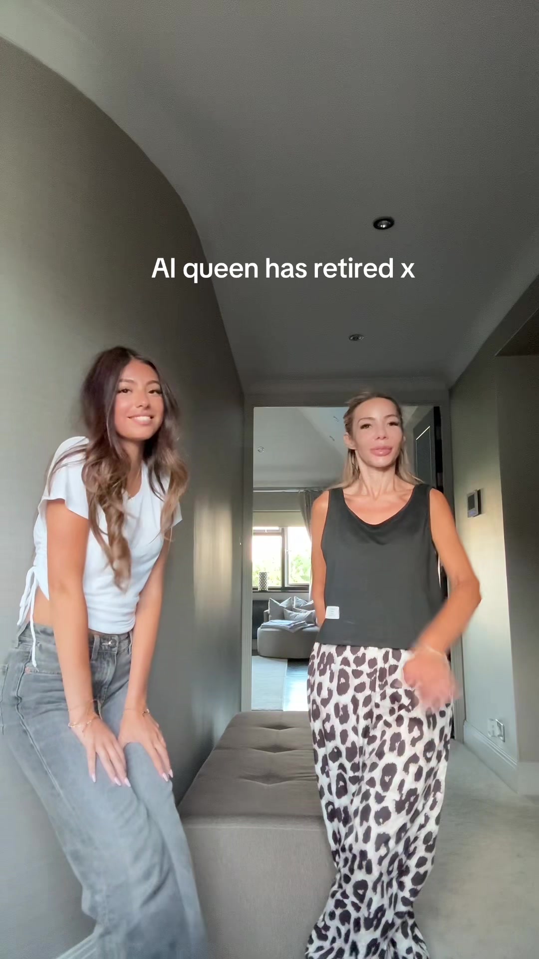 @ellie