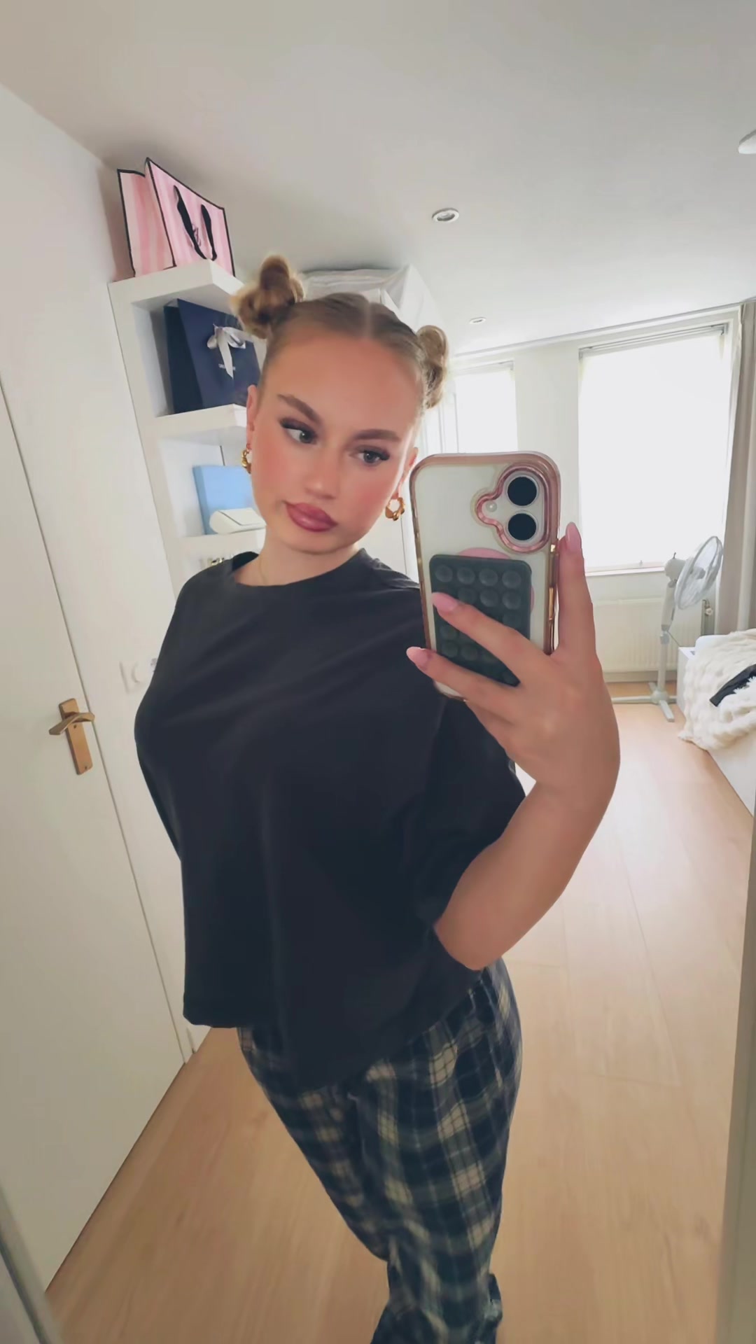 @celinehezemansspam