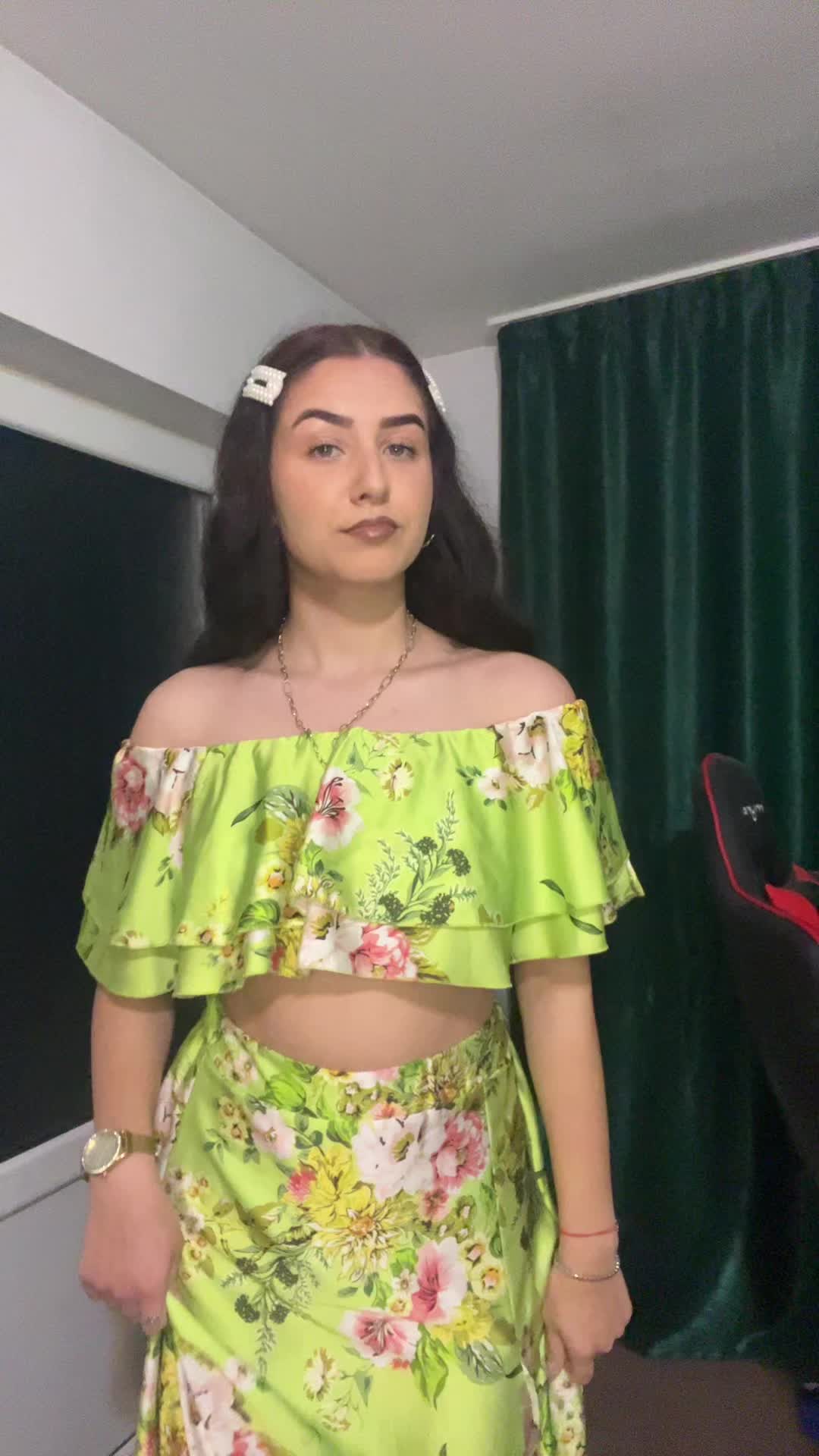 @𝒸𝓇𝒾𝓈𝓉𝒾𝓃𝒶