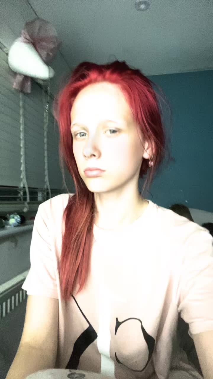 @𝐋 𝐄 𝐀 𝐇 🧿🤍