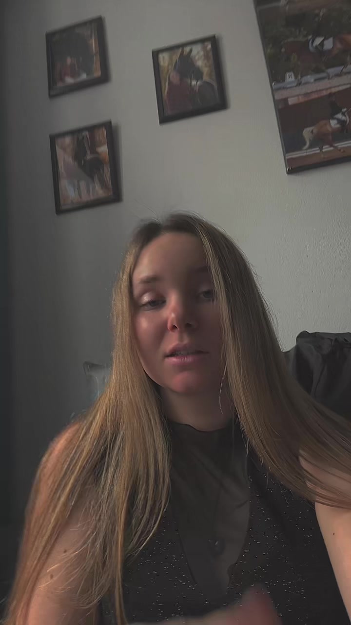 @Lena.pltdr