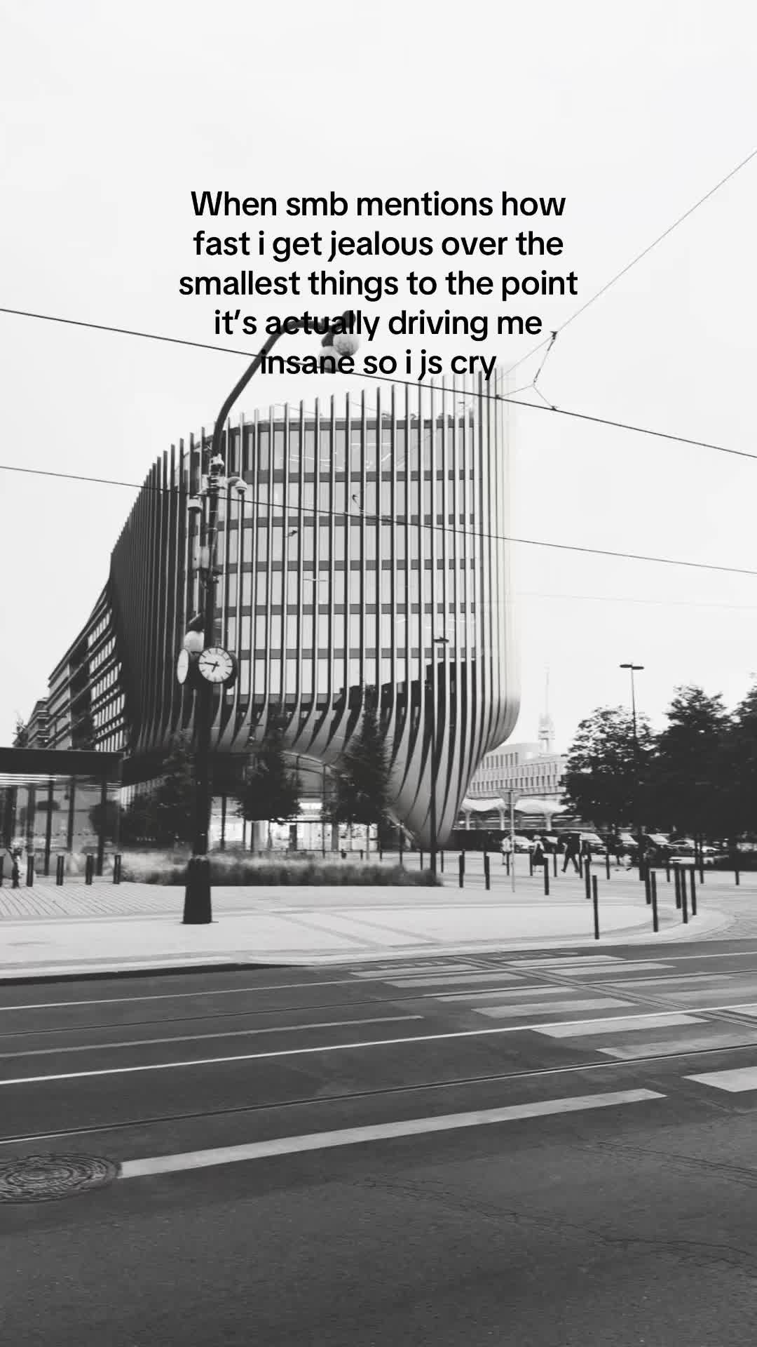 @💫