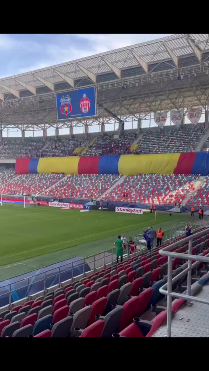 @Steaua București