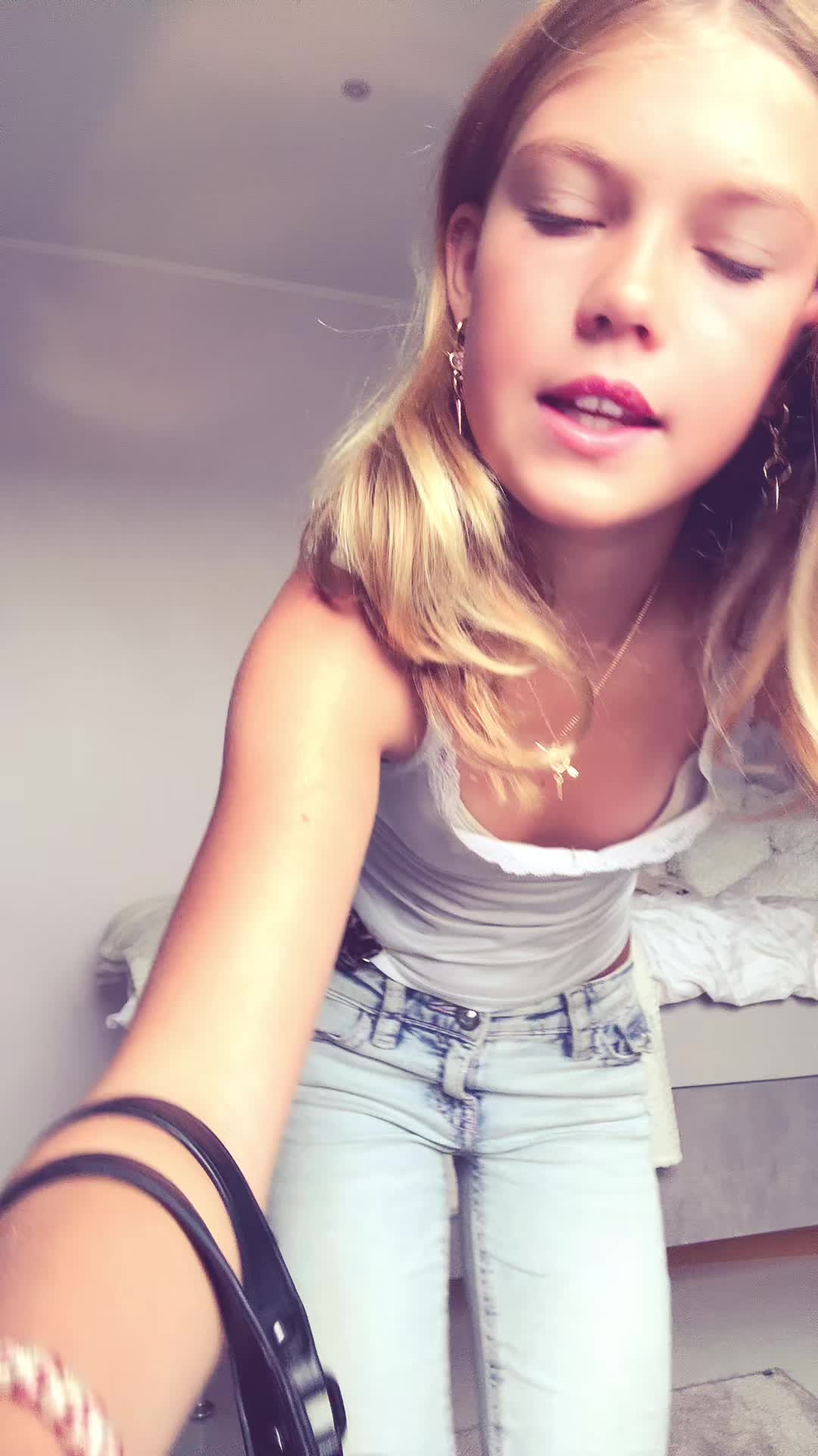 @Nelly_spammmm🦄